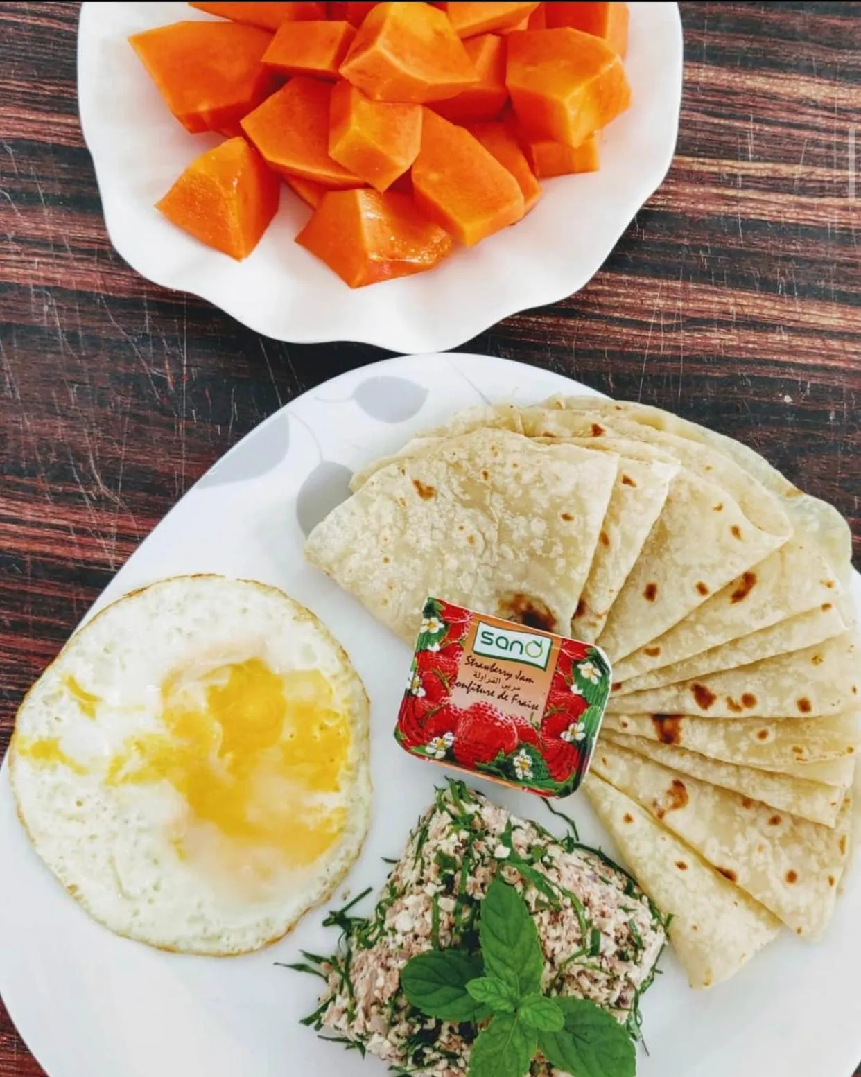 Breakfast in chillax Thoddoo