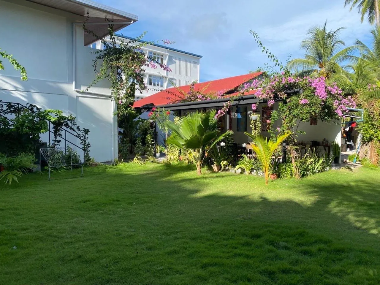 Garden in chillax Thoddoo