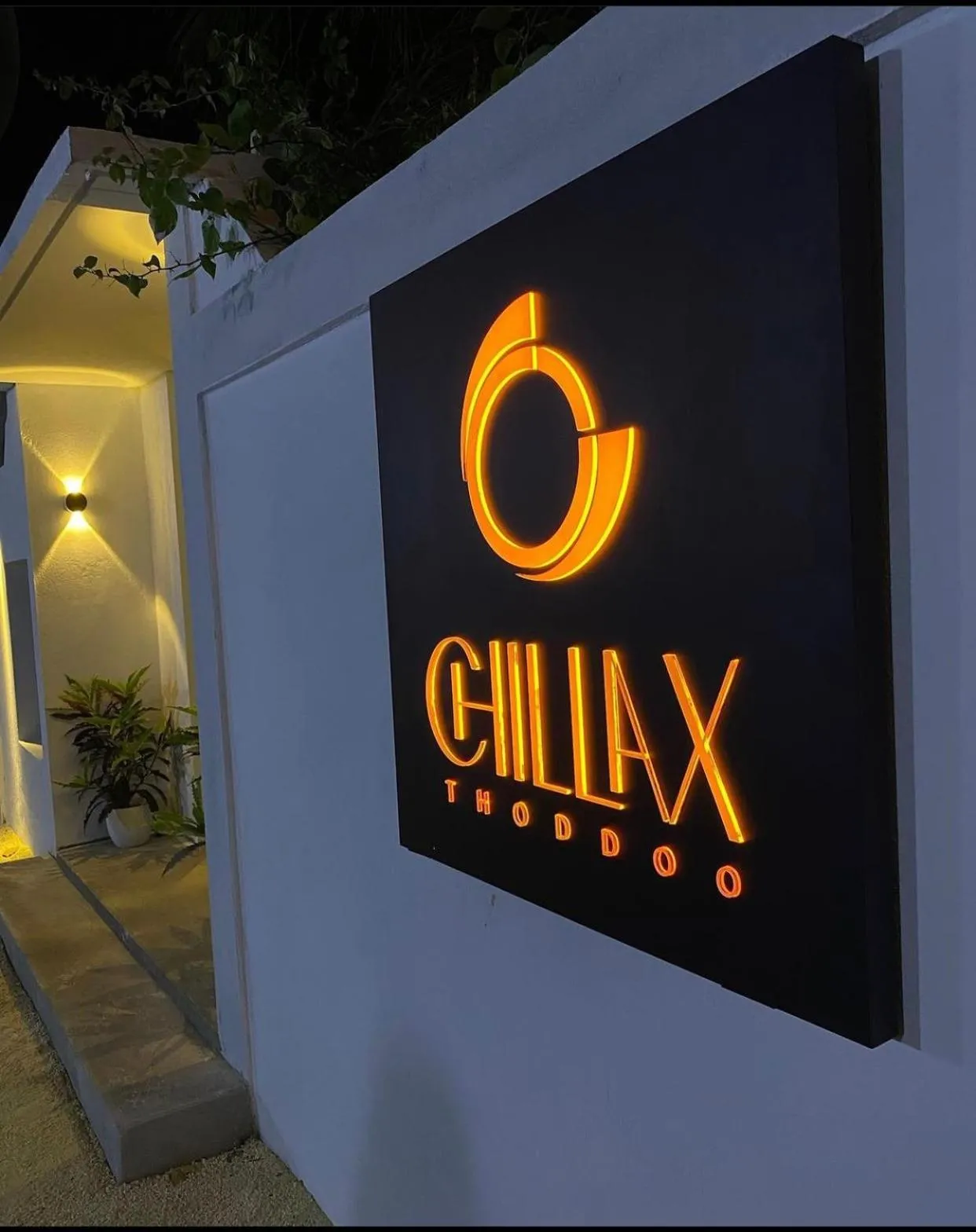 Property logo or sign in chillax Thoddoo
