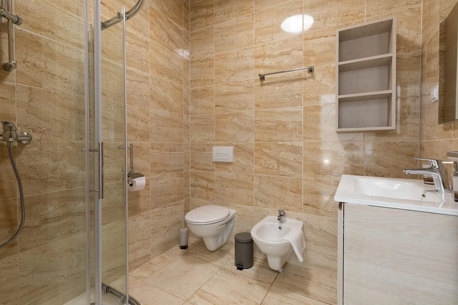 Shower in Apartments Villa Nina