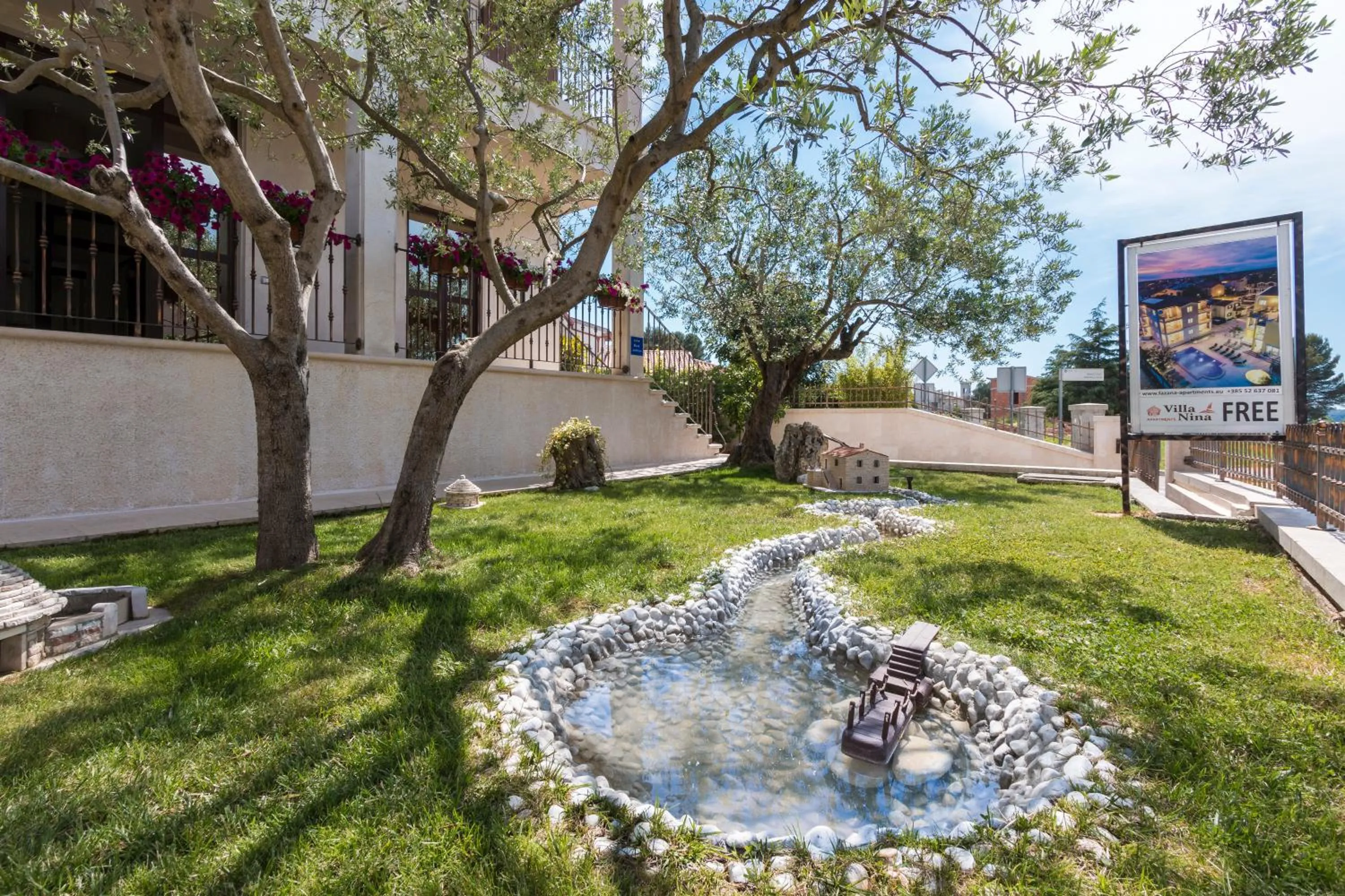 Property building in Apartments Villa Nina