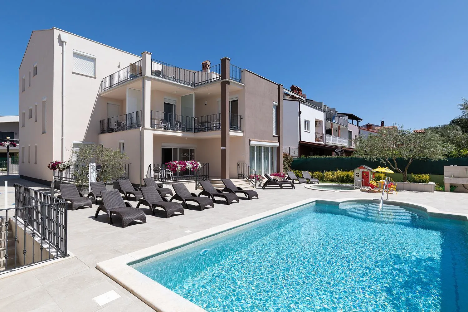 Swimming pool in Apartments Villa Nina