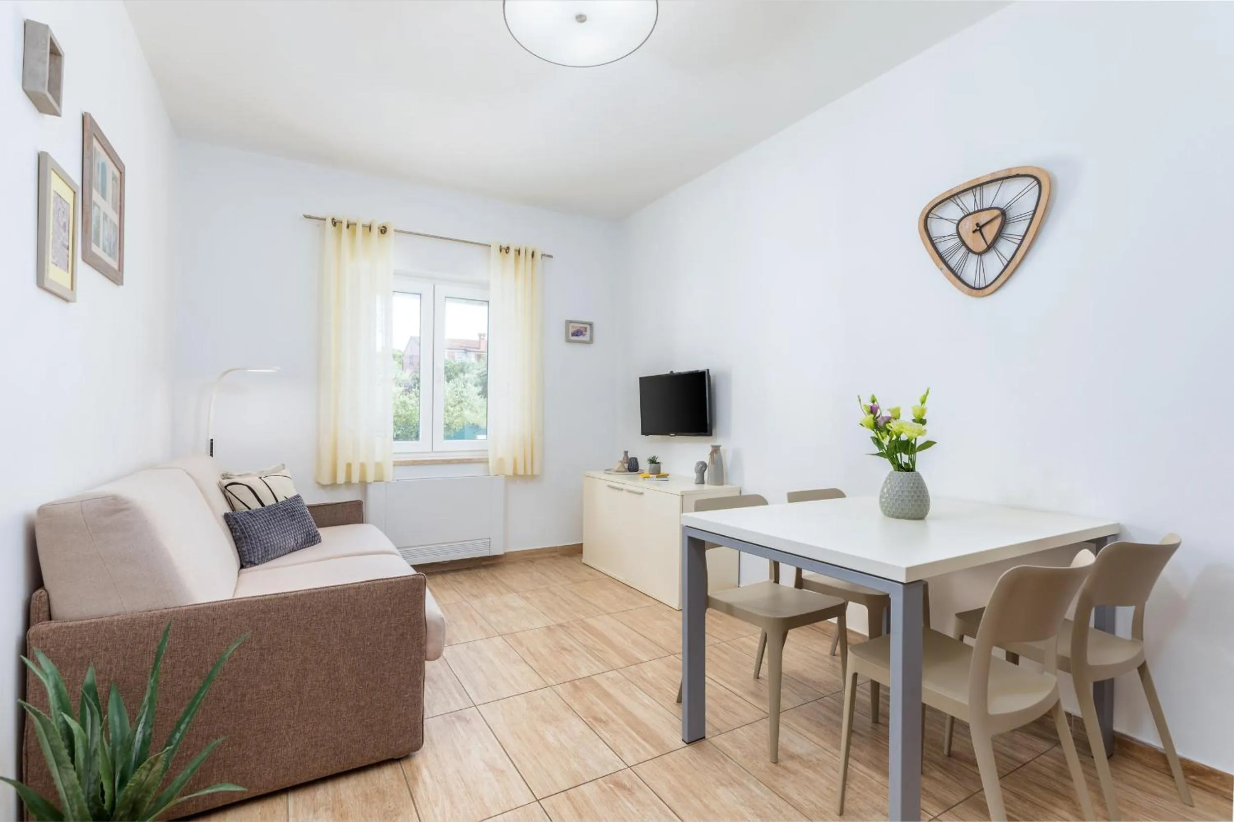 Property building in Apartments Villa Nina