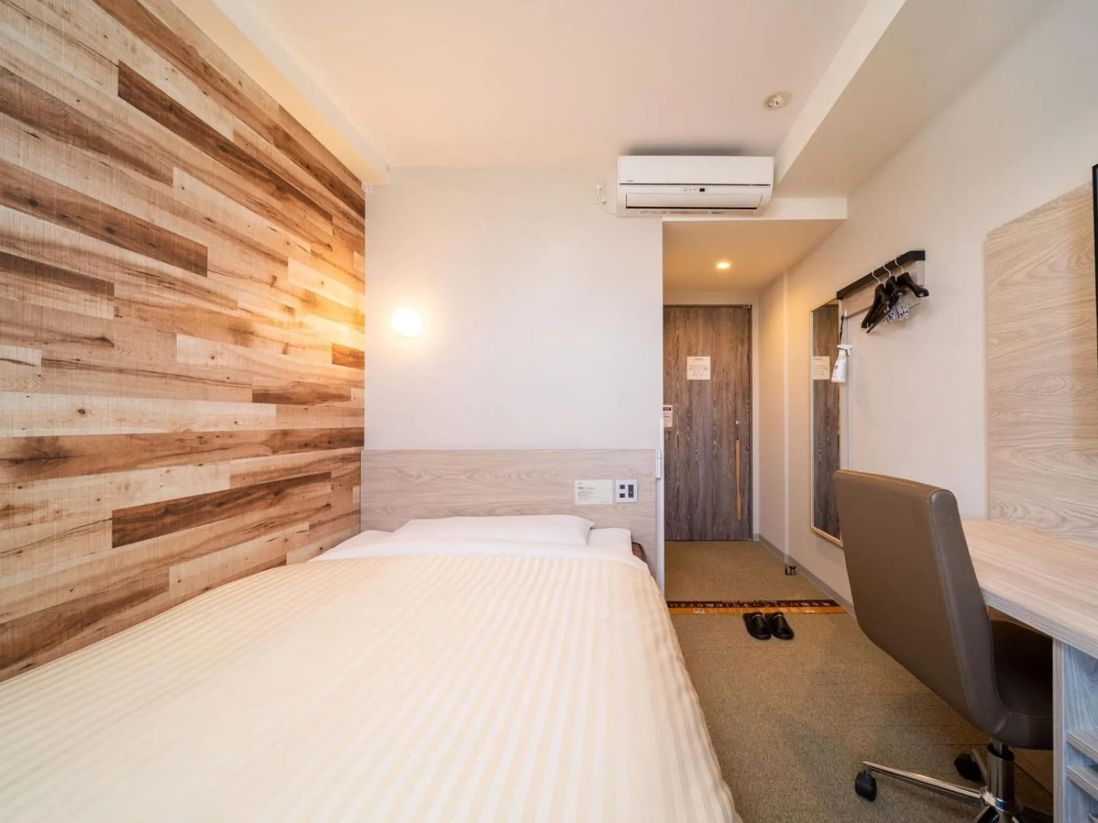 Bed in Super Hotel Kushiro-Ekimae