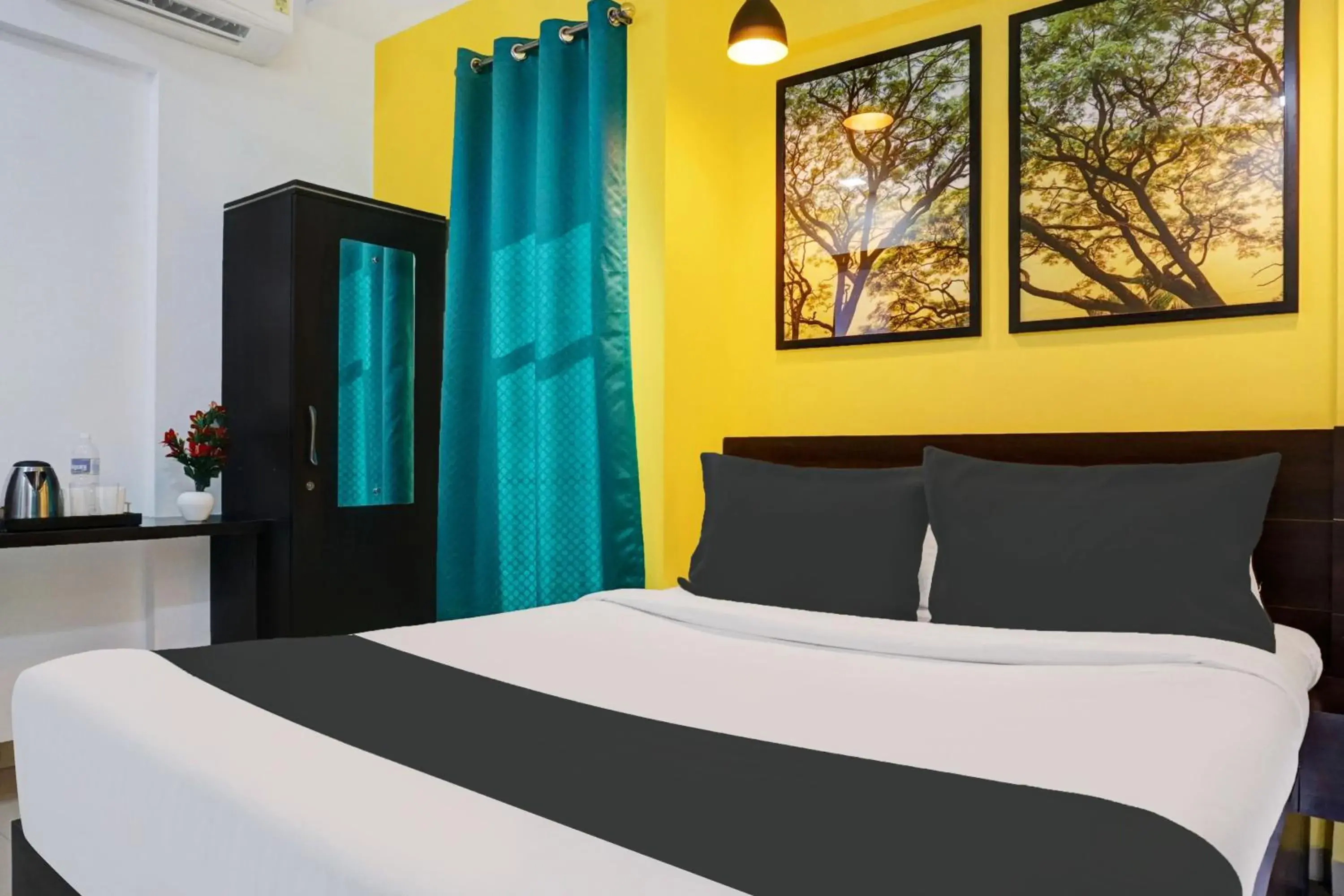 Bedroom, Bed in Aarambh Exotica Bedroom, Bed in Aarambh Exotica