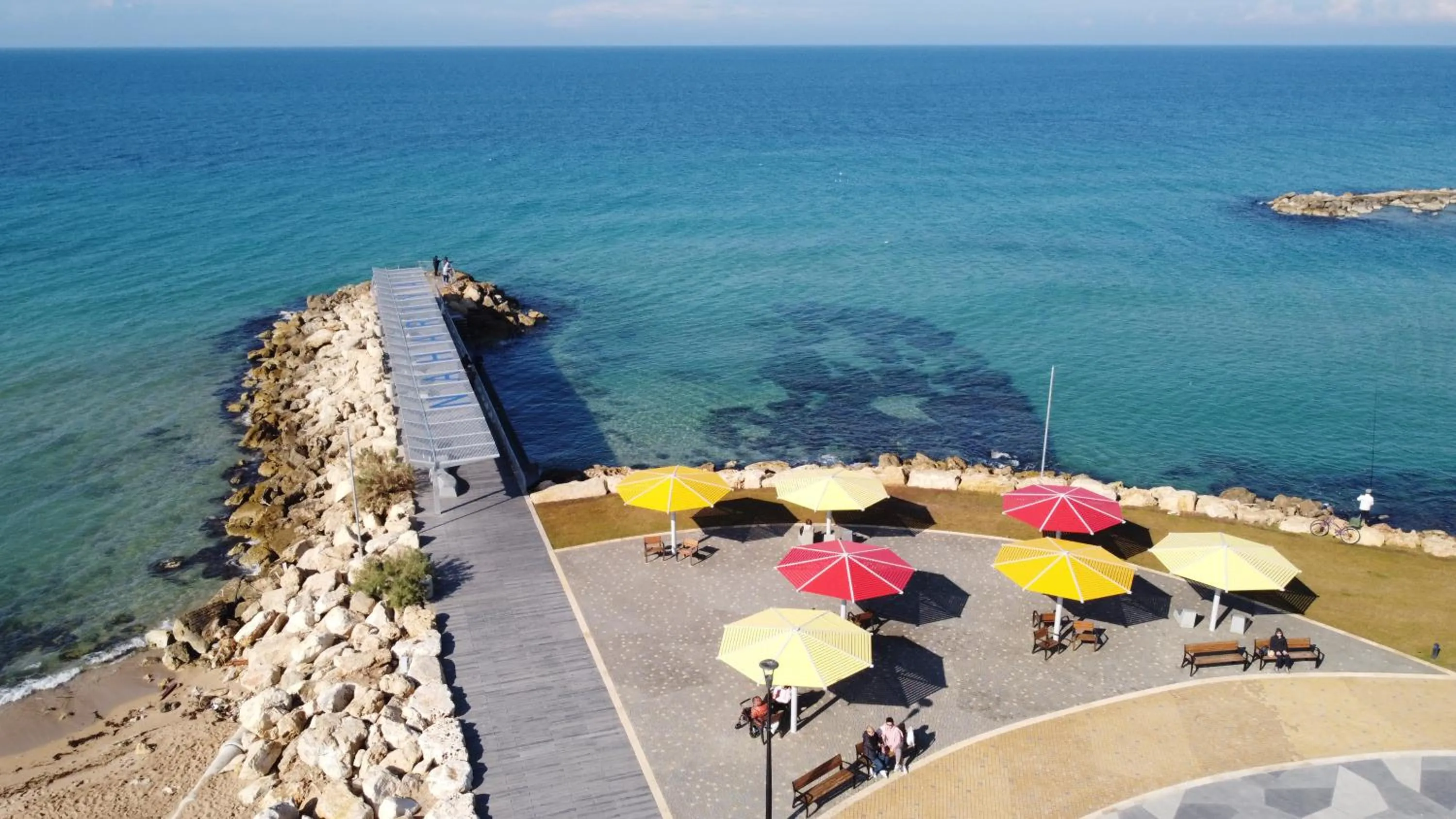 Nearby landmark in Breezot Yam