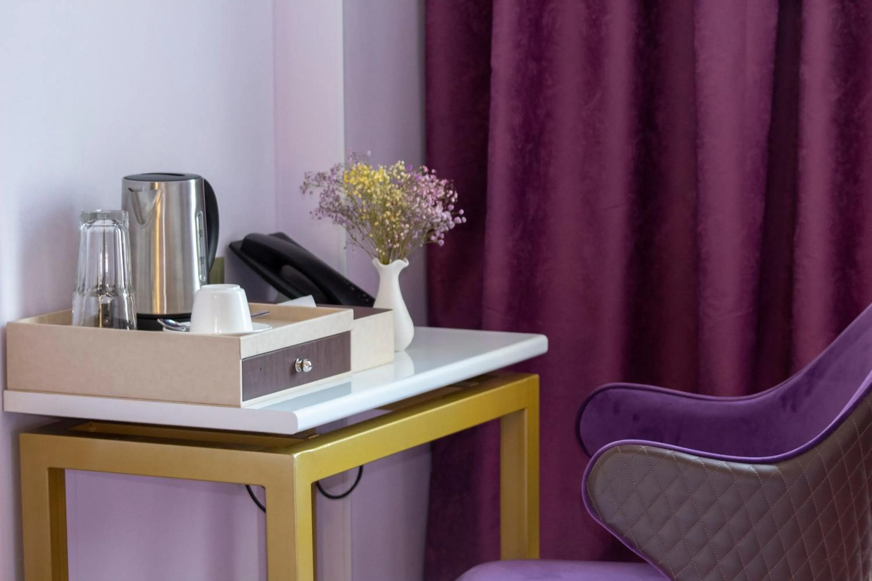 Coffee/tea facilities in Orient Hotel Bishkek