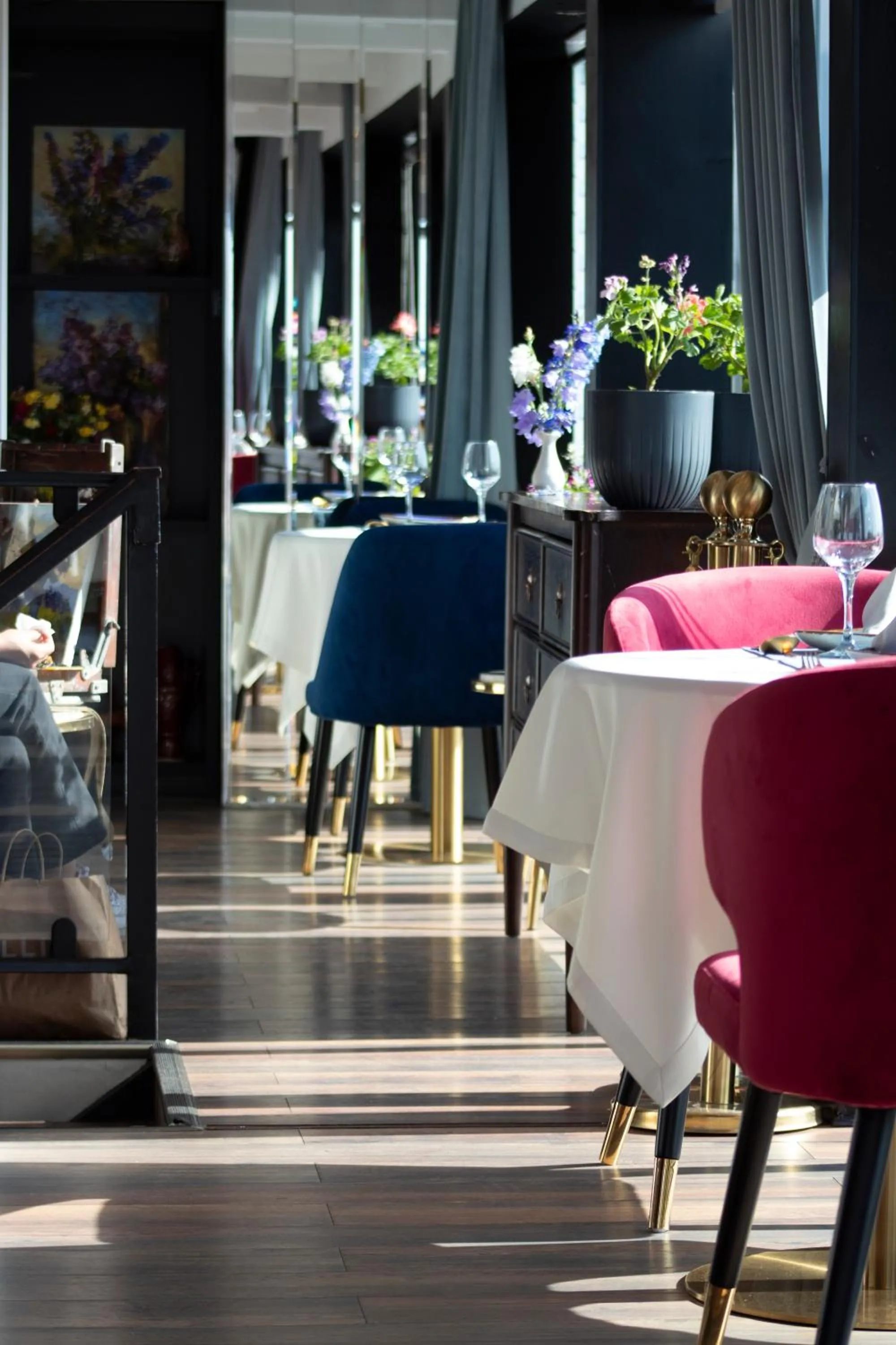 Restaurant/places to eat in Orient Hotel Bishkek