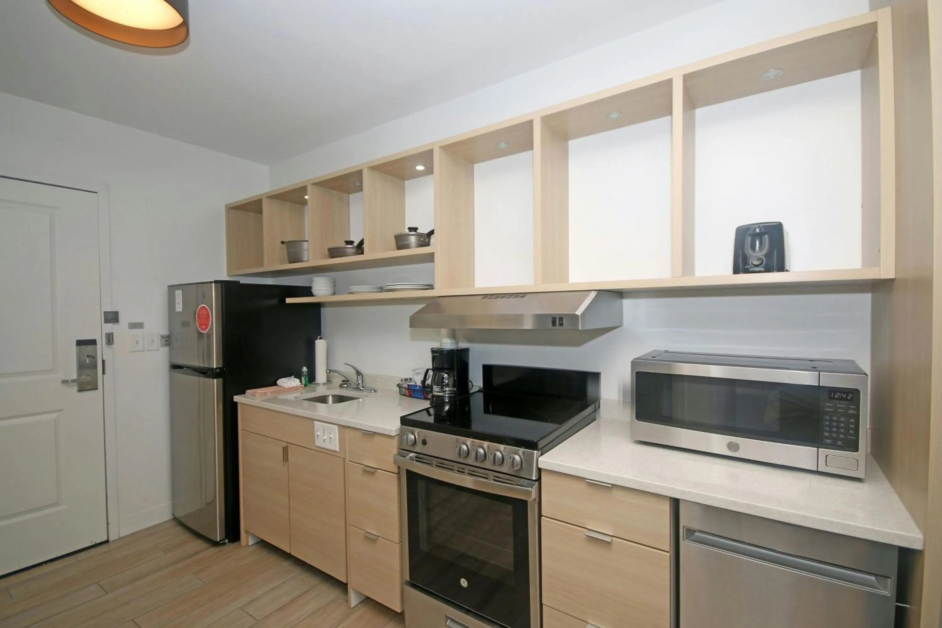 Kitchen or kitchenette in TownePlace Suites by Marriott Asheville Downtown