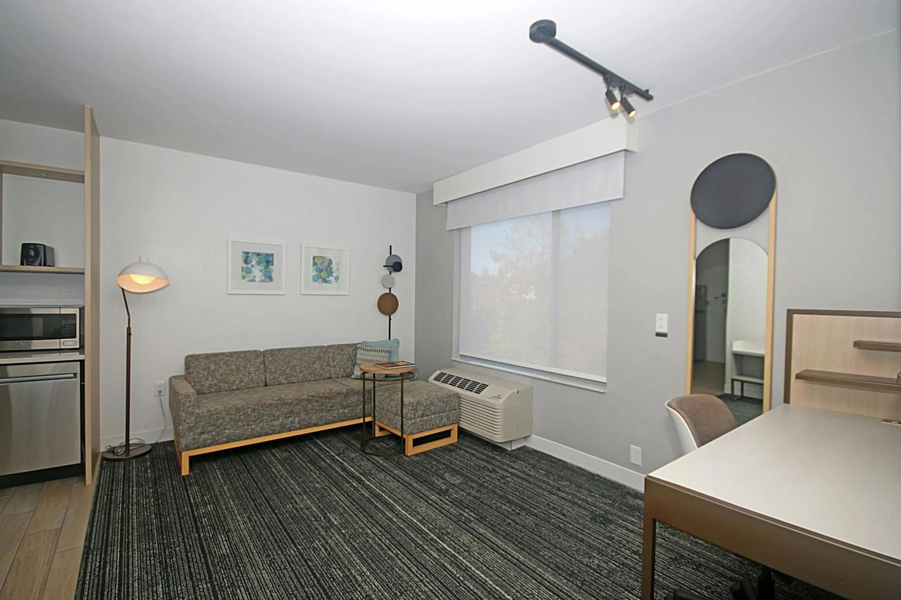 Living room in TownePlace Suites by Marriott Asheville Downtown