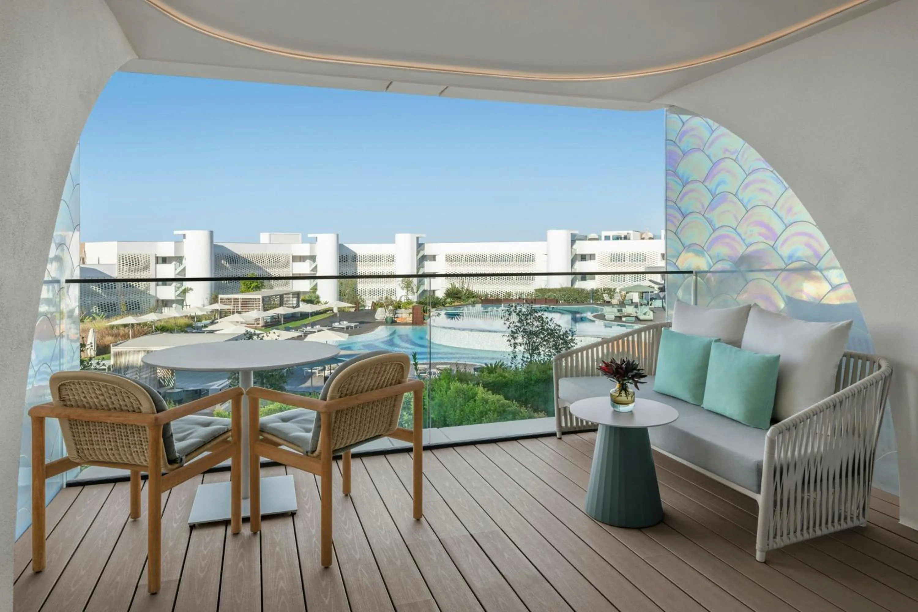 Photo of the whole room in W Algarve