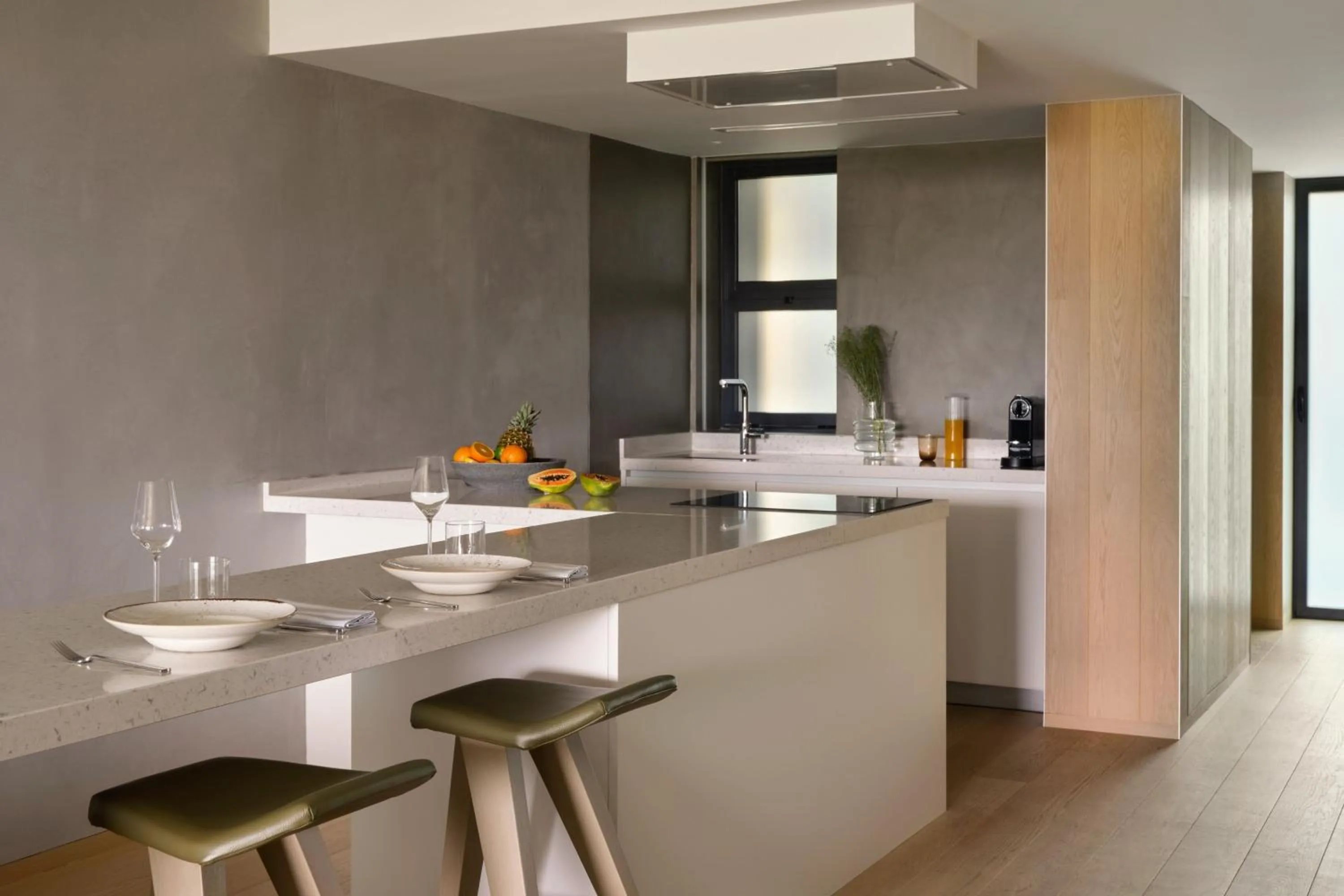 Kitchen or kitchenette in W Algarve