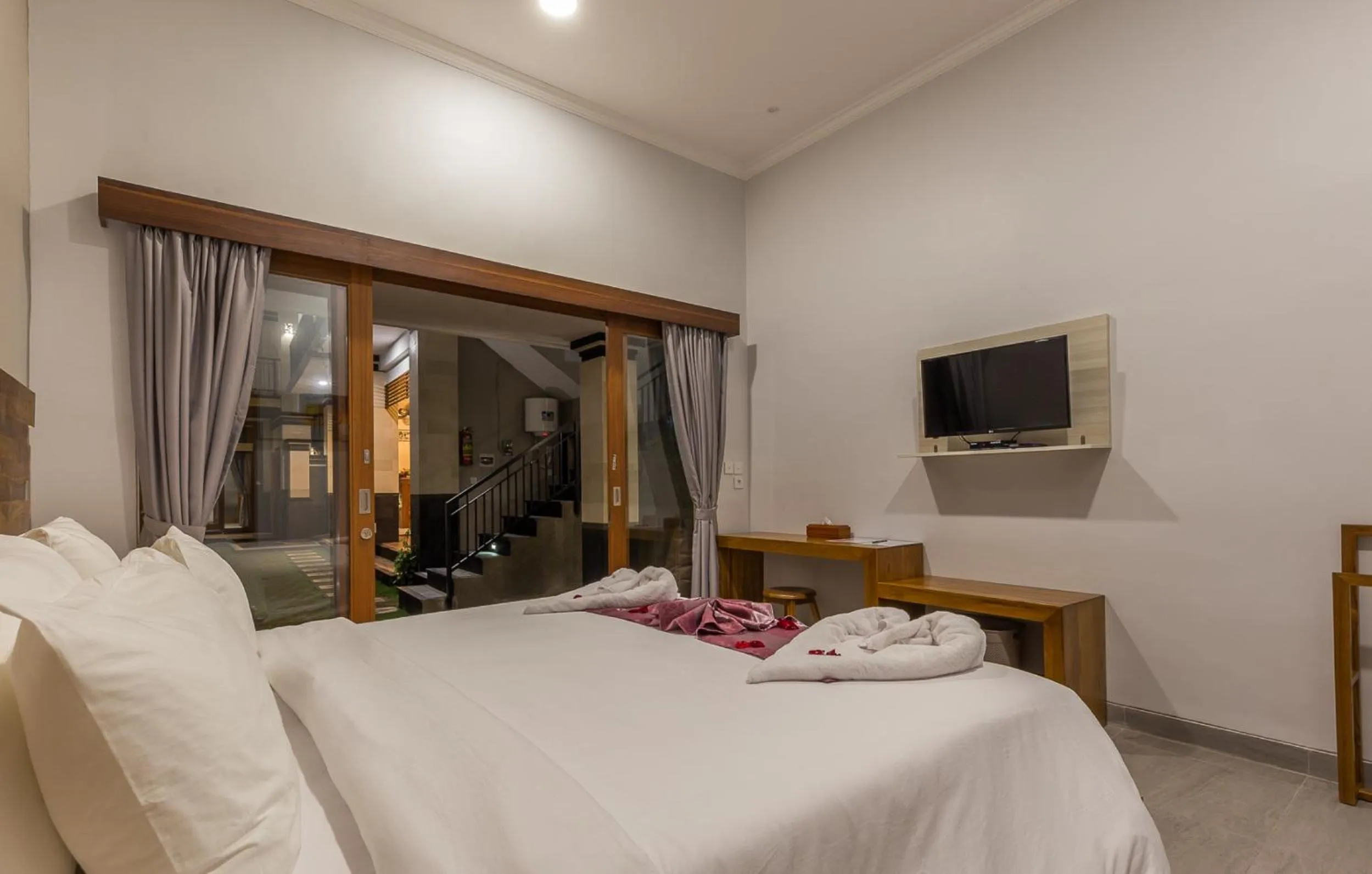 Bedroom, Bed in Ayuna Suites Canggu