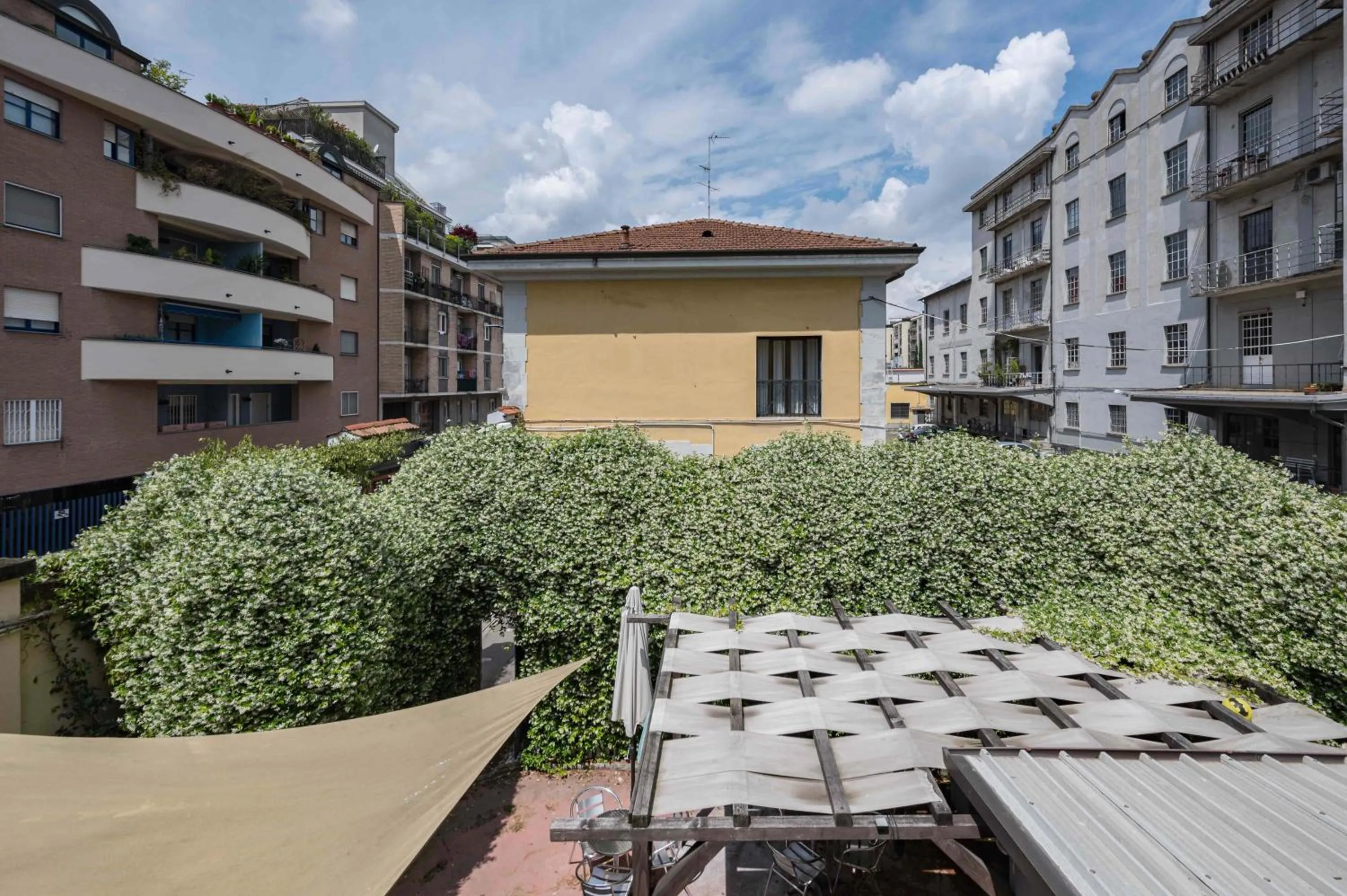 Property building in Hotel Bogart Milano