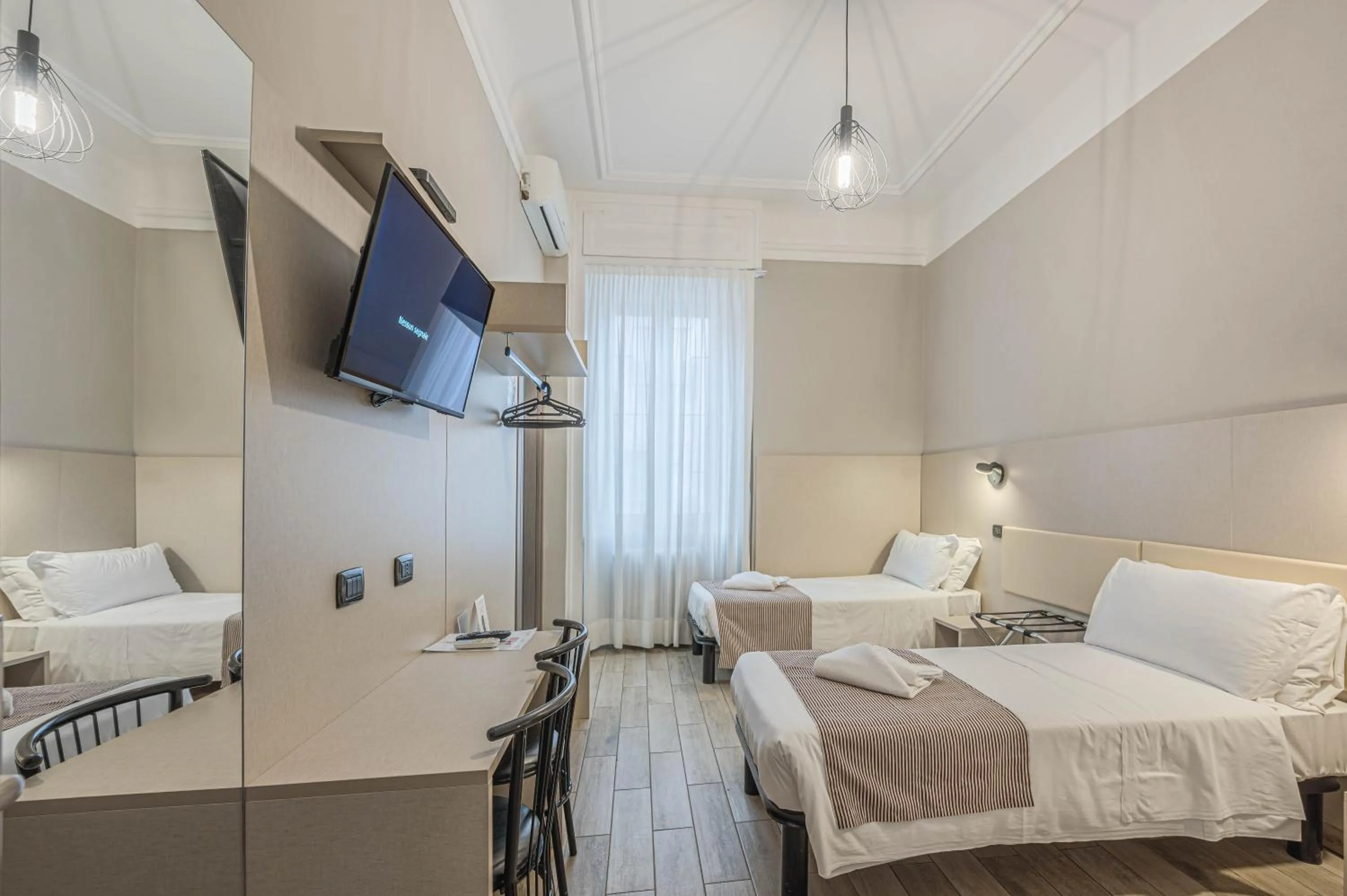 Bed in Hotel Bogart Milano