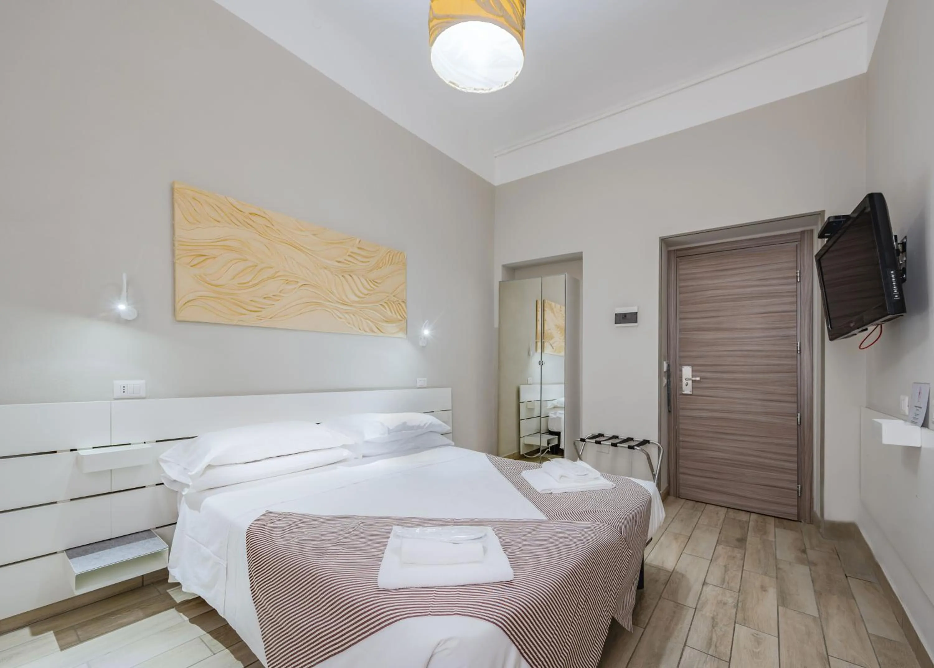 Bed in Hotel Bogart Milano