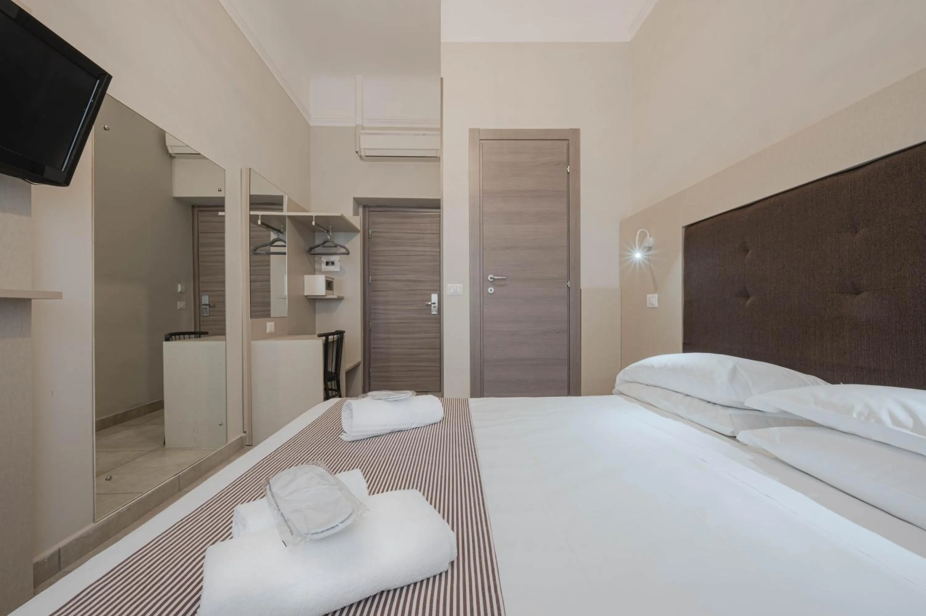 Bed in Hotel Bogart Milano