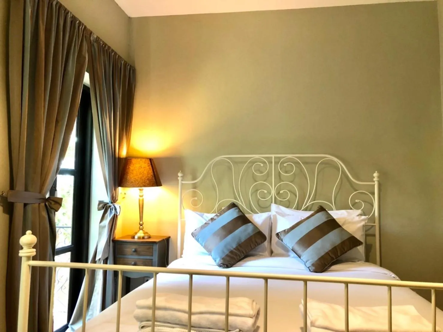 Bed in Villa Malinee Khao Yai 6 Bedrooms Italian Private Villa