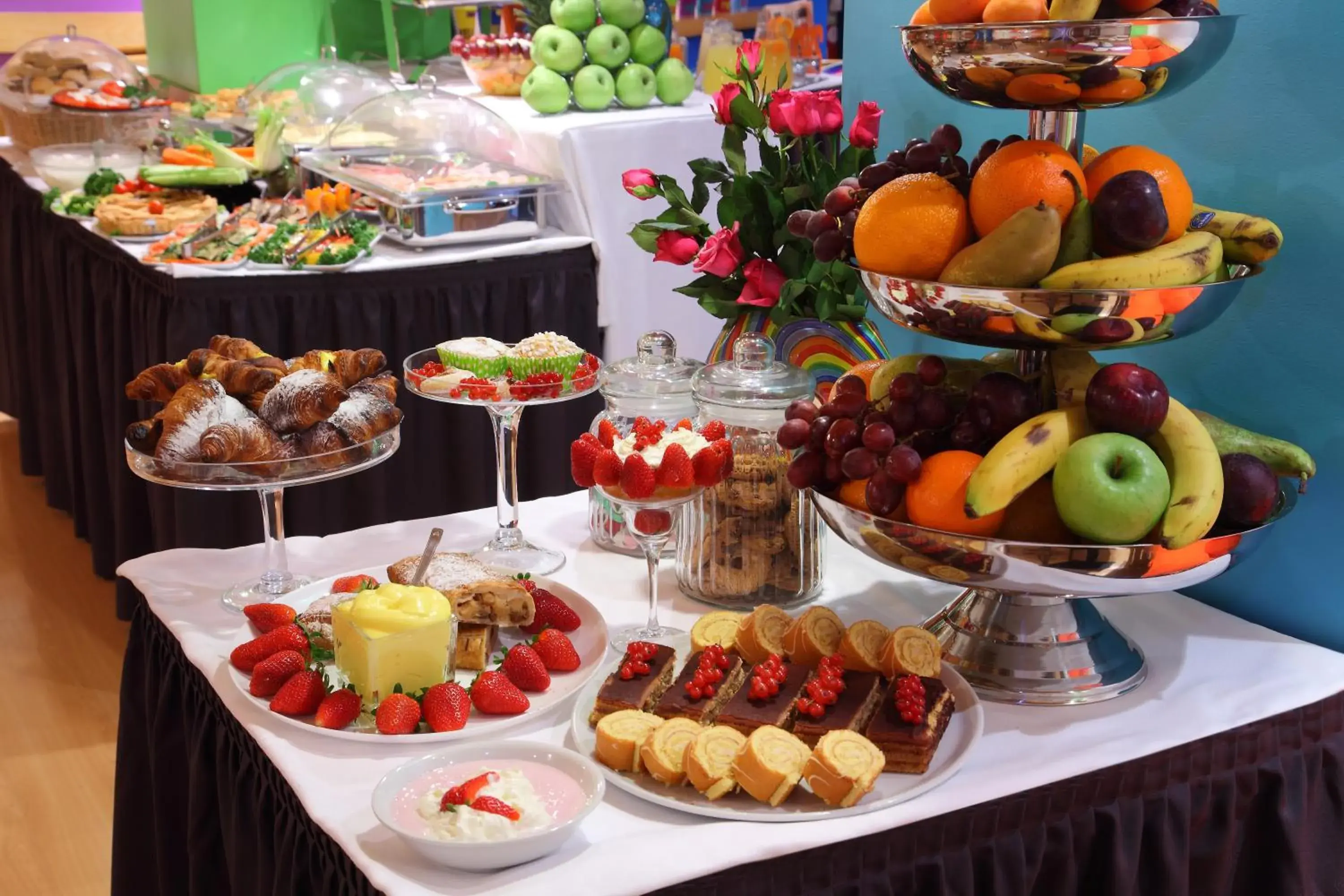 Restaurant/places to eat in Hotel Mediolanum Restaurant/places to eat in Hotel Mediolanum