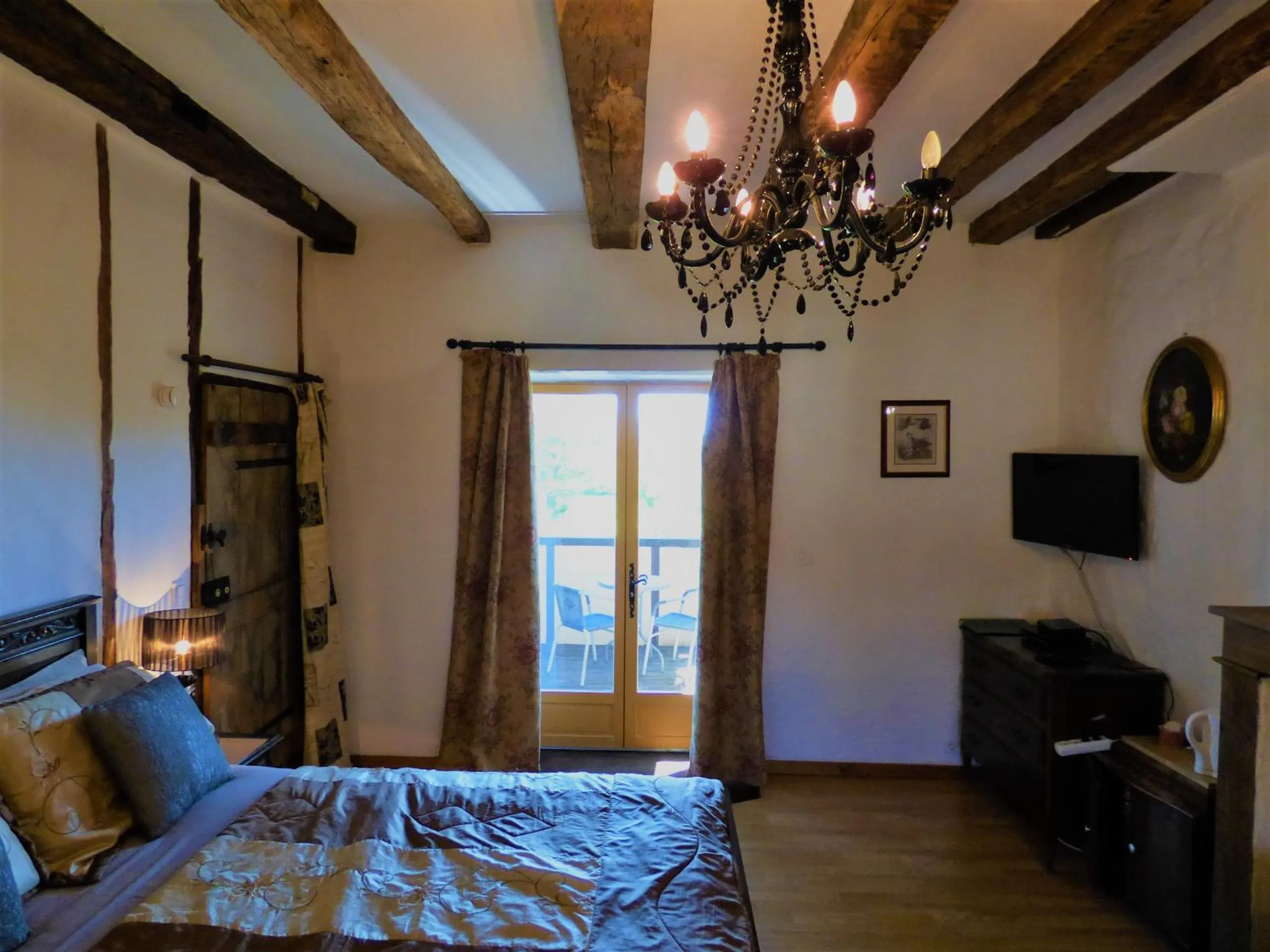 Photo of the whole room, Bed in L'Ancien Presbytère Chambres D'hote ou Gite