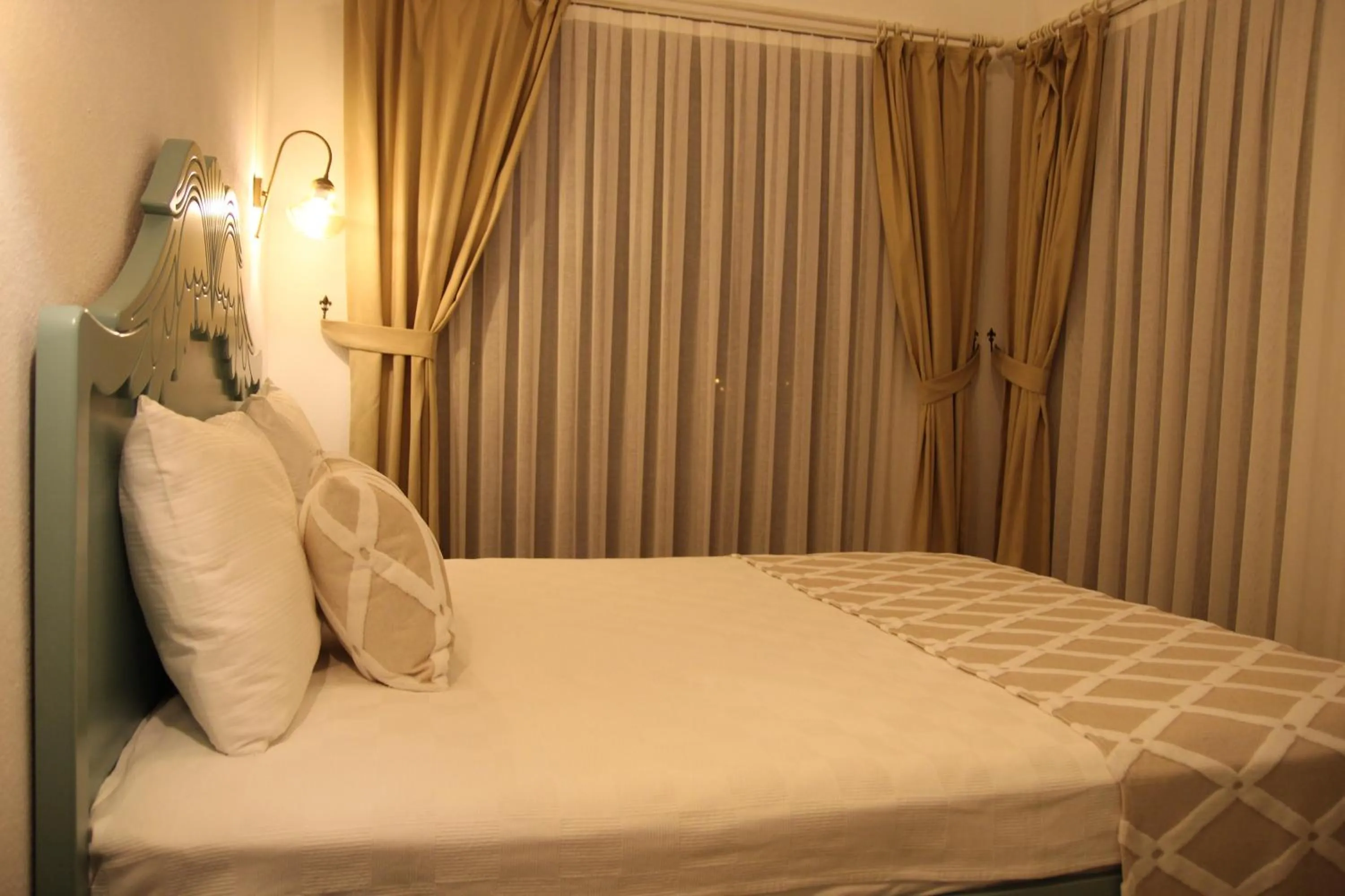 Photo of the whole room, Bed in My Angels Alaçatı
