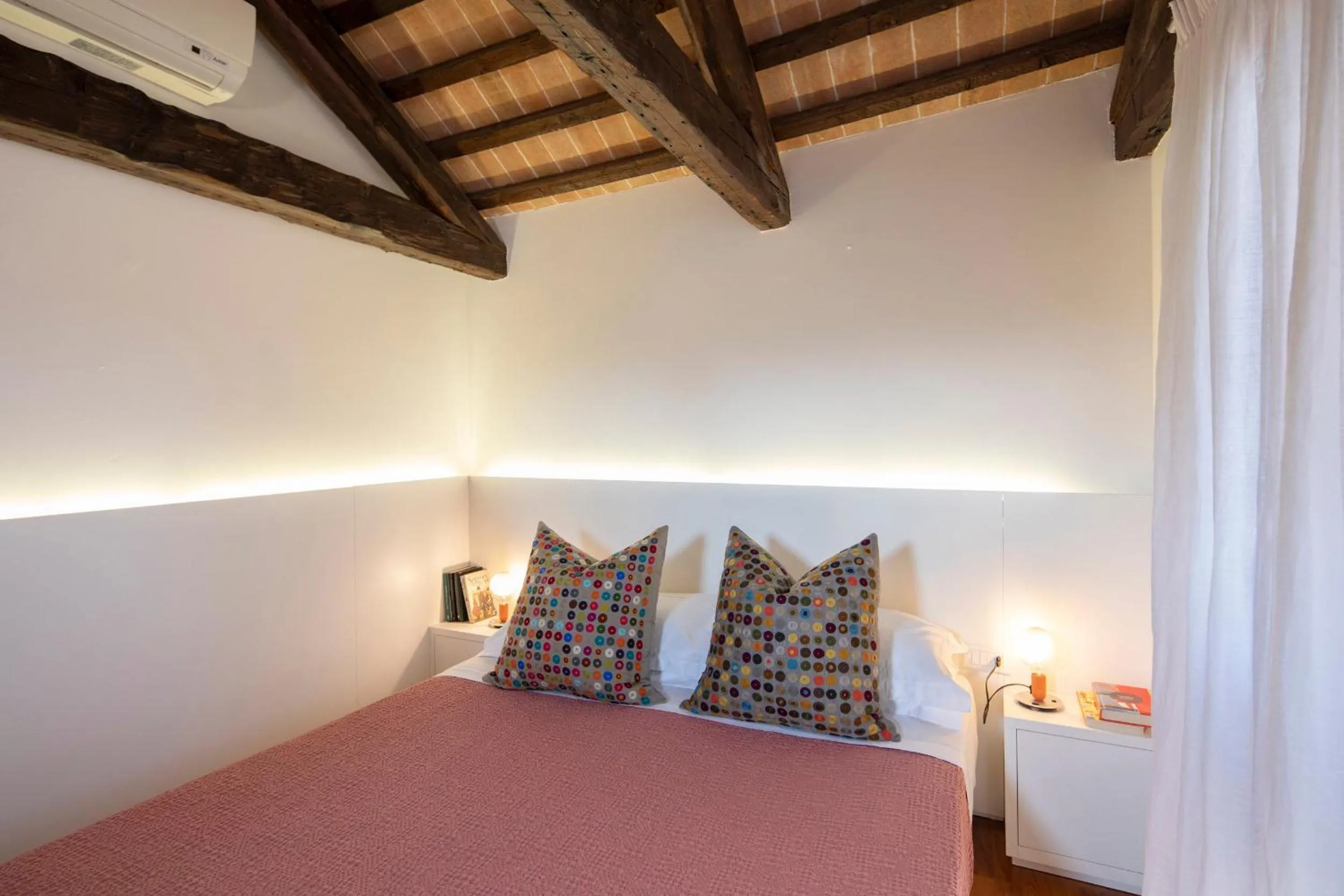 Bedroom, Bed in Ca' della Scimmia - Rialto - Venice