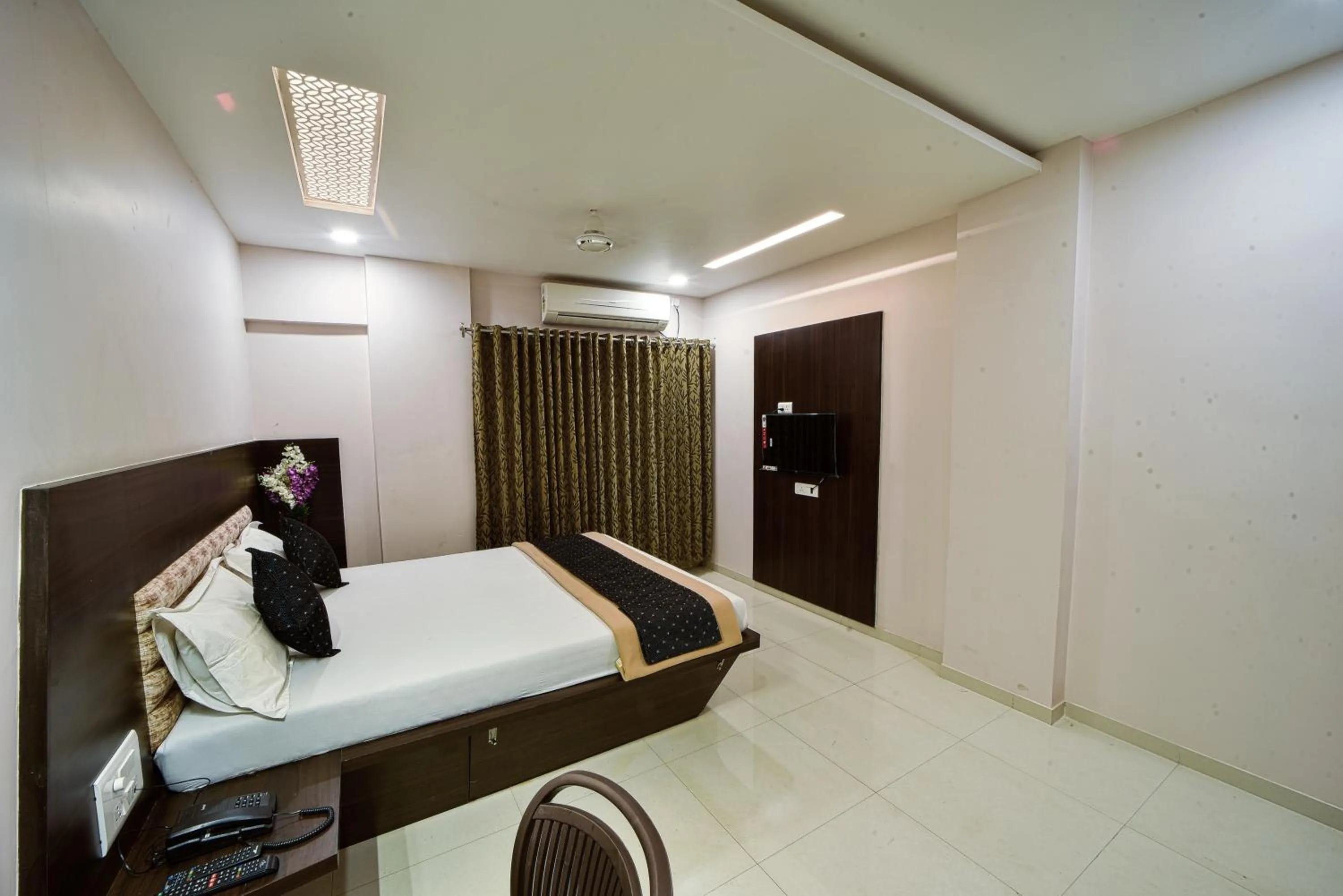 Hotel Shree Annapurana, Kolhapur Panhala Road