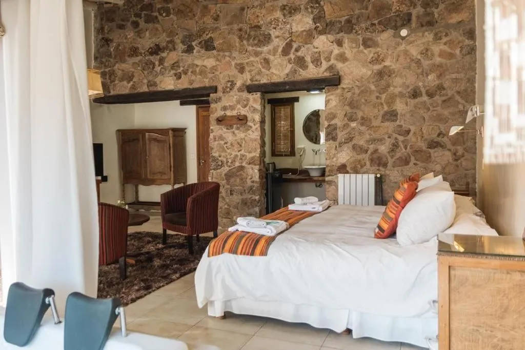 CASAS VIEJAS LODGE