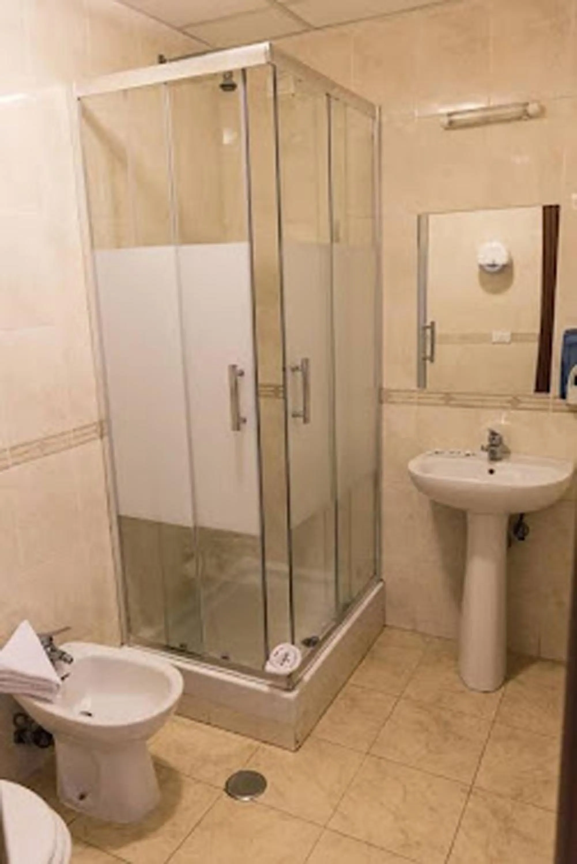 Bathroom in Hotel Alex Square