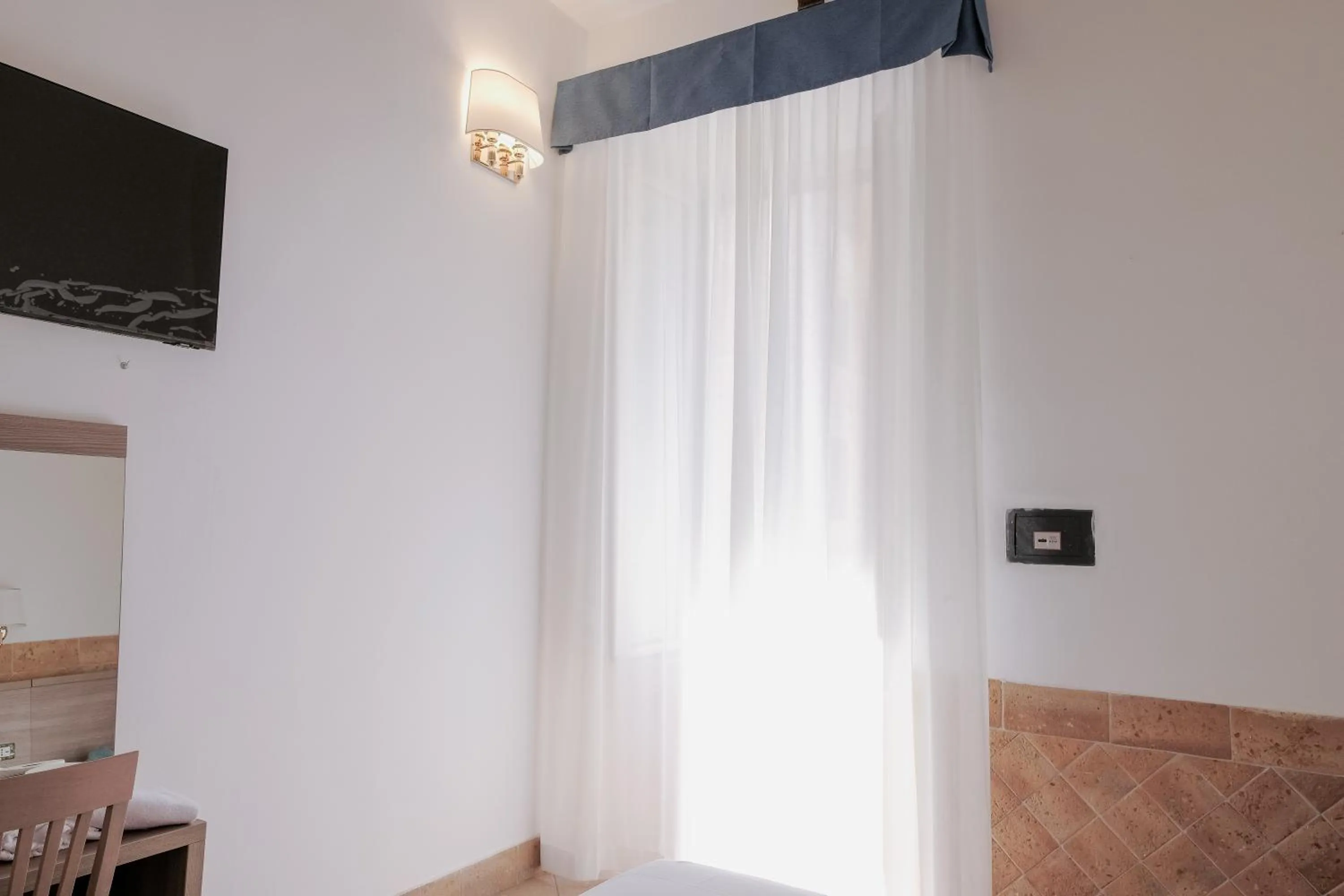 Bedroom in Hotel Alex Square