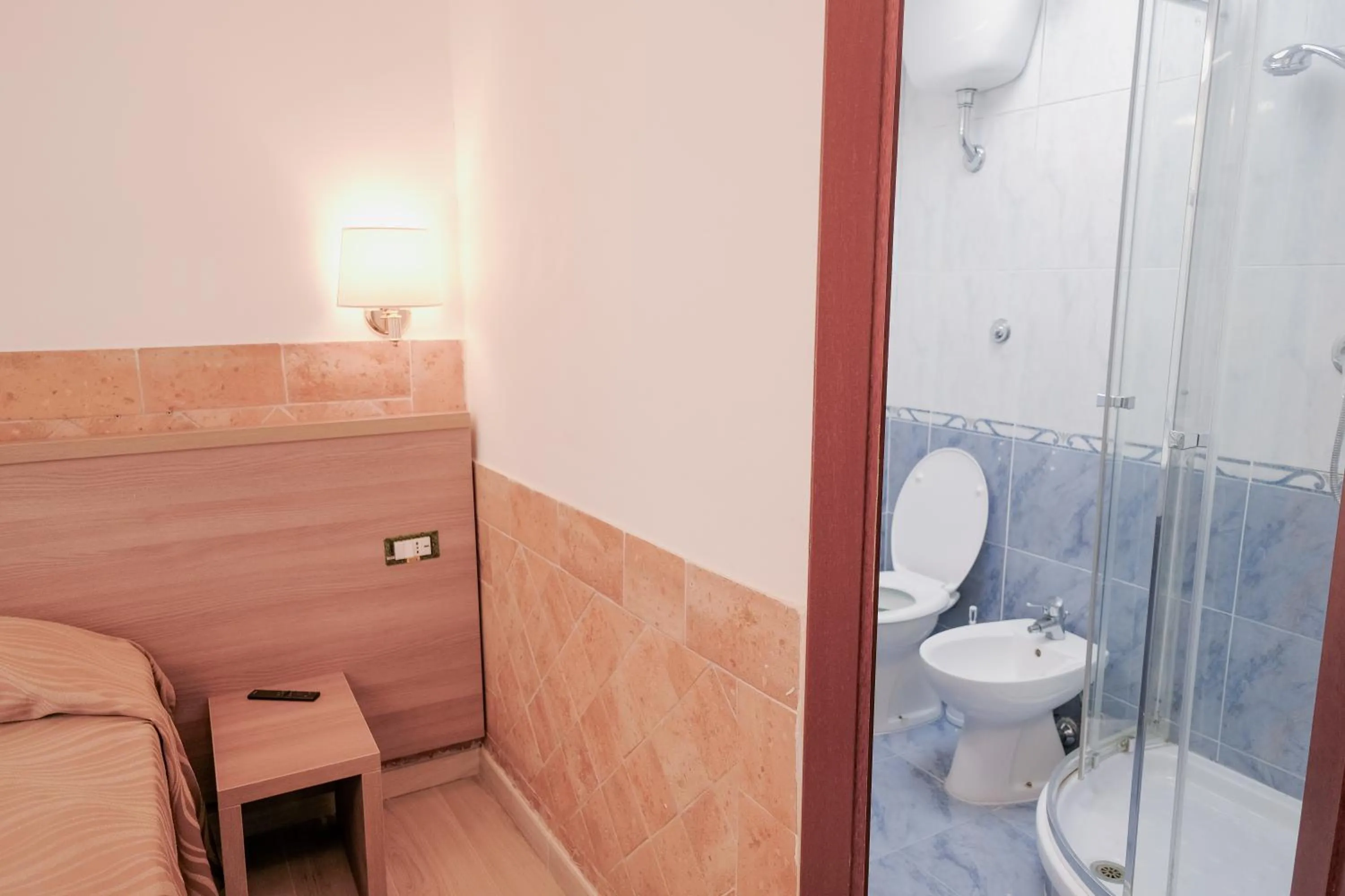 Shower in Hotel Alex Square