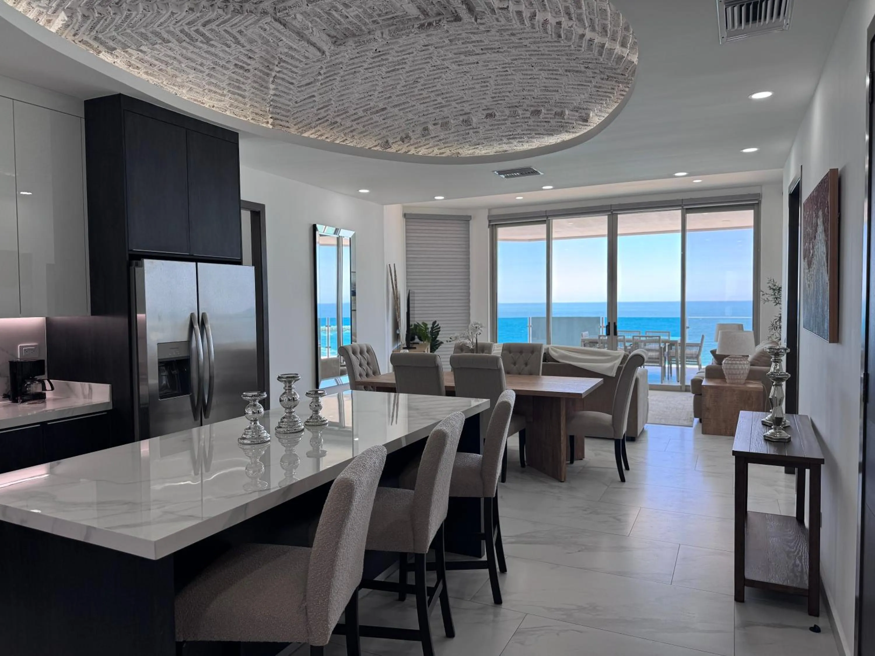 Esmeralda Beach Resort