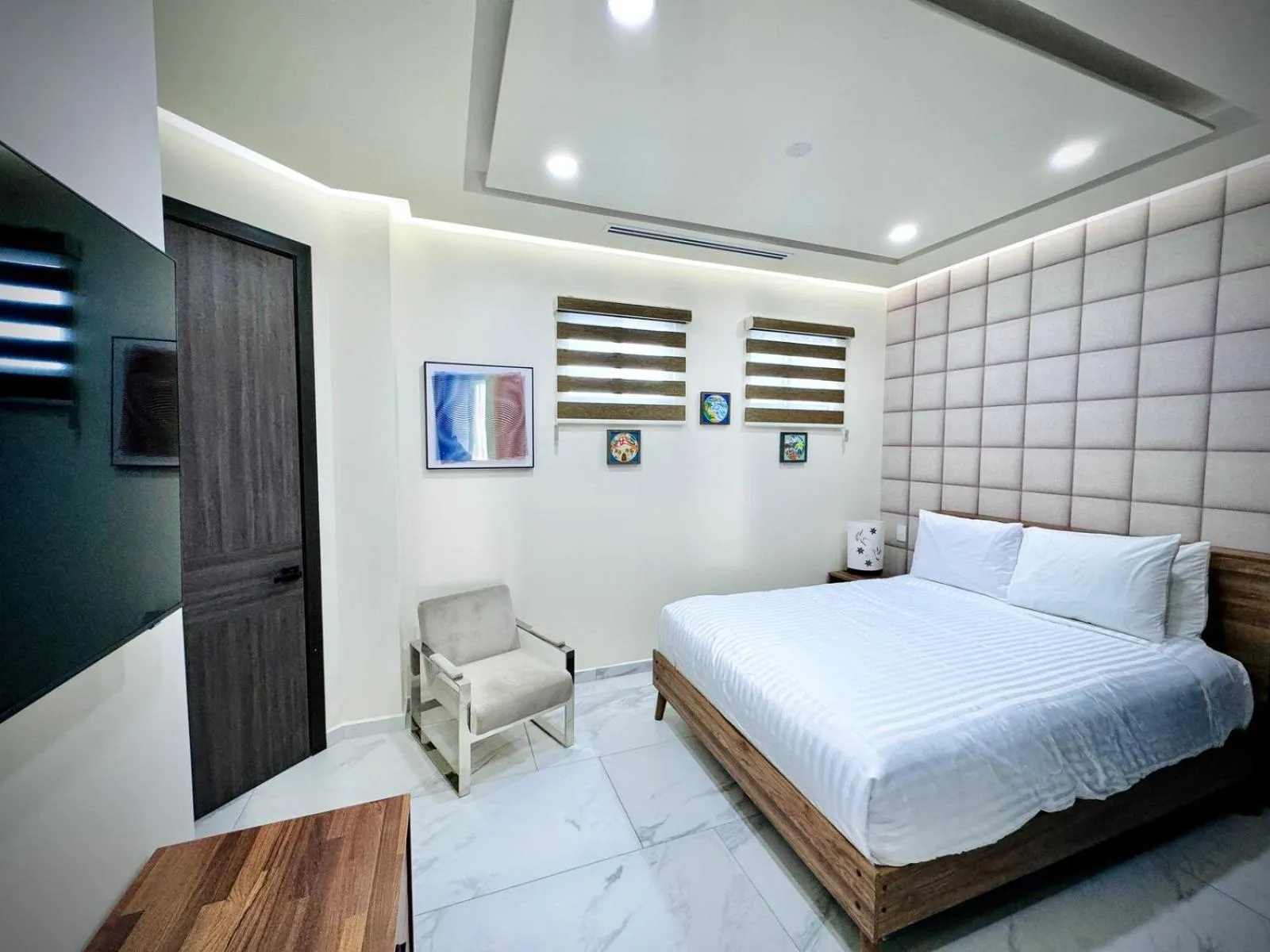 Bed in Esmeralda Beach Resort