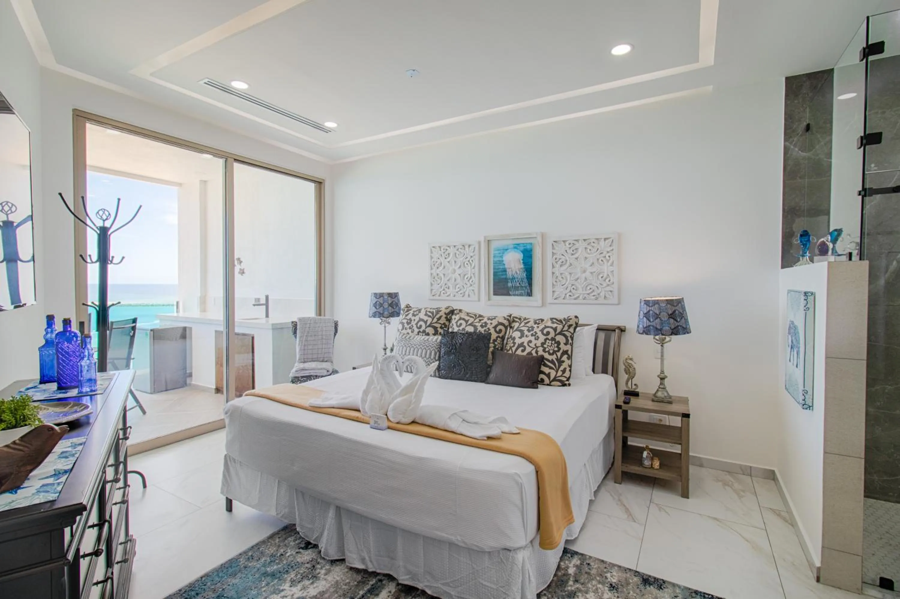 Esmeralda Beach Resort