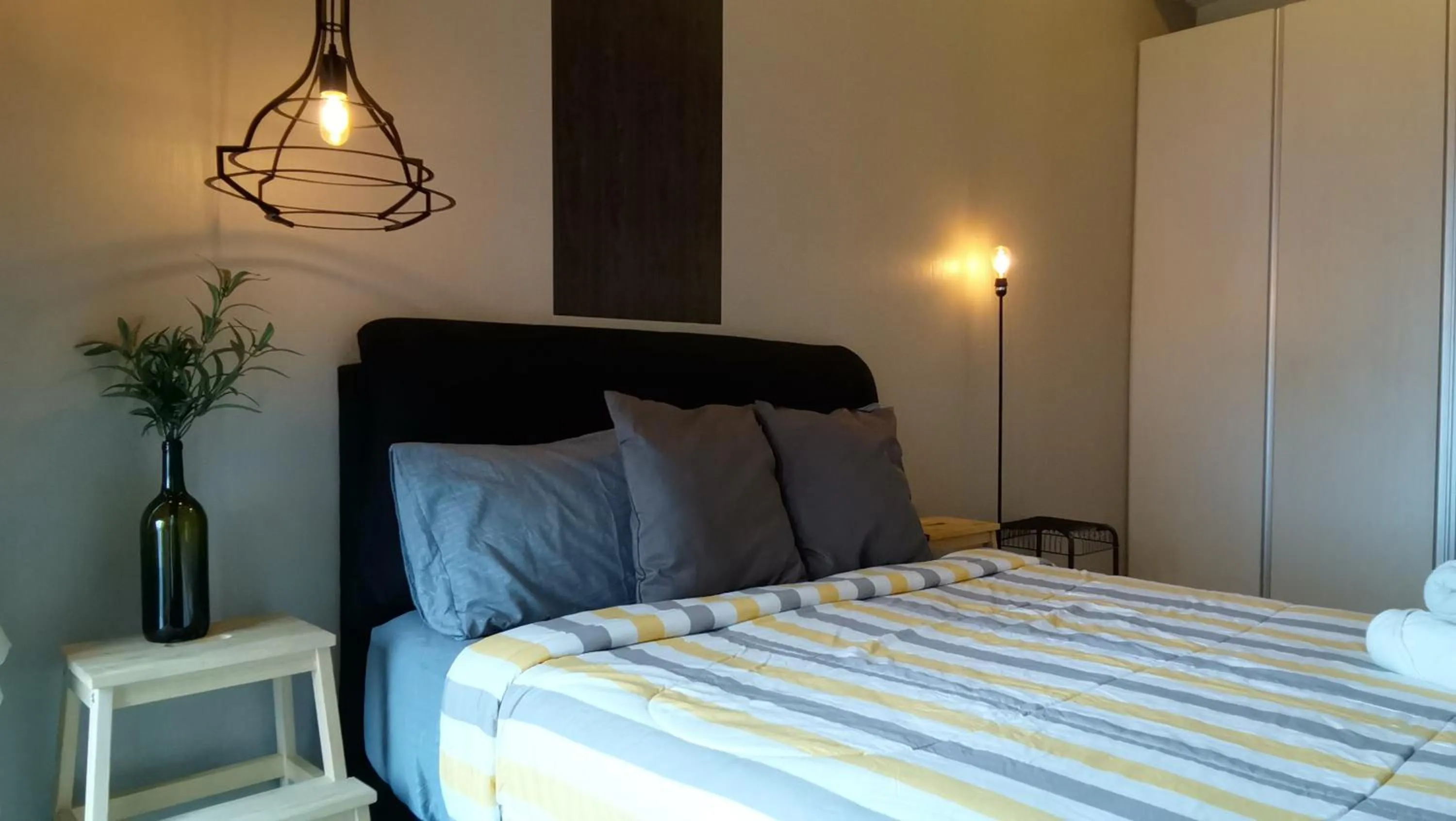 Bed in MCity Jalan Ampang KLCC