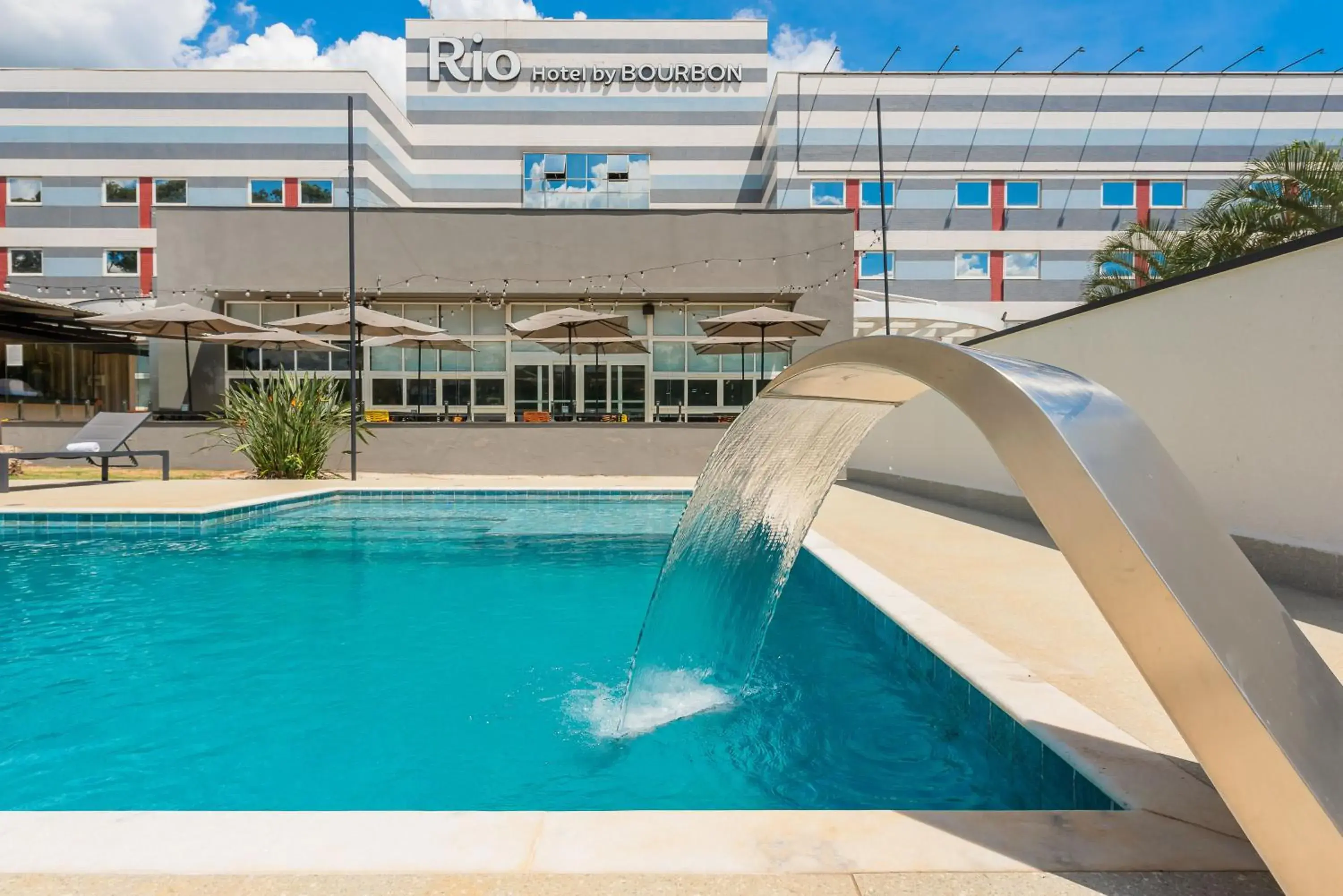 Swimming pool in Rio Hotel by Bourbon Indaiatuba Swimming pool in Rio Hotel by Bourbon Indaiatuba