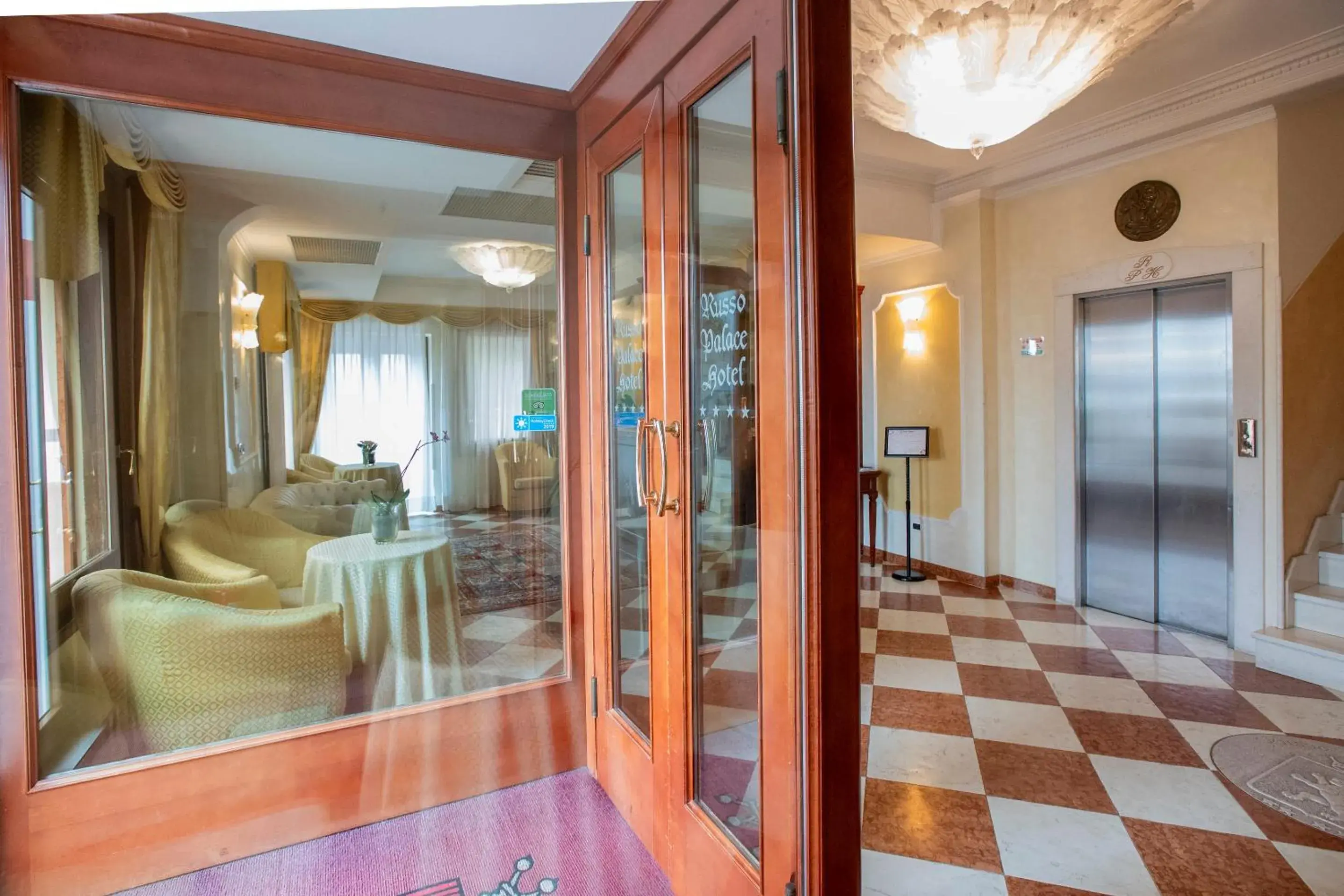 Lobby or reception in Hotel Russo Palace Lobby or reception in Hotel Russo Palace