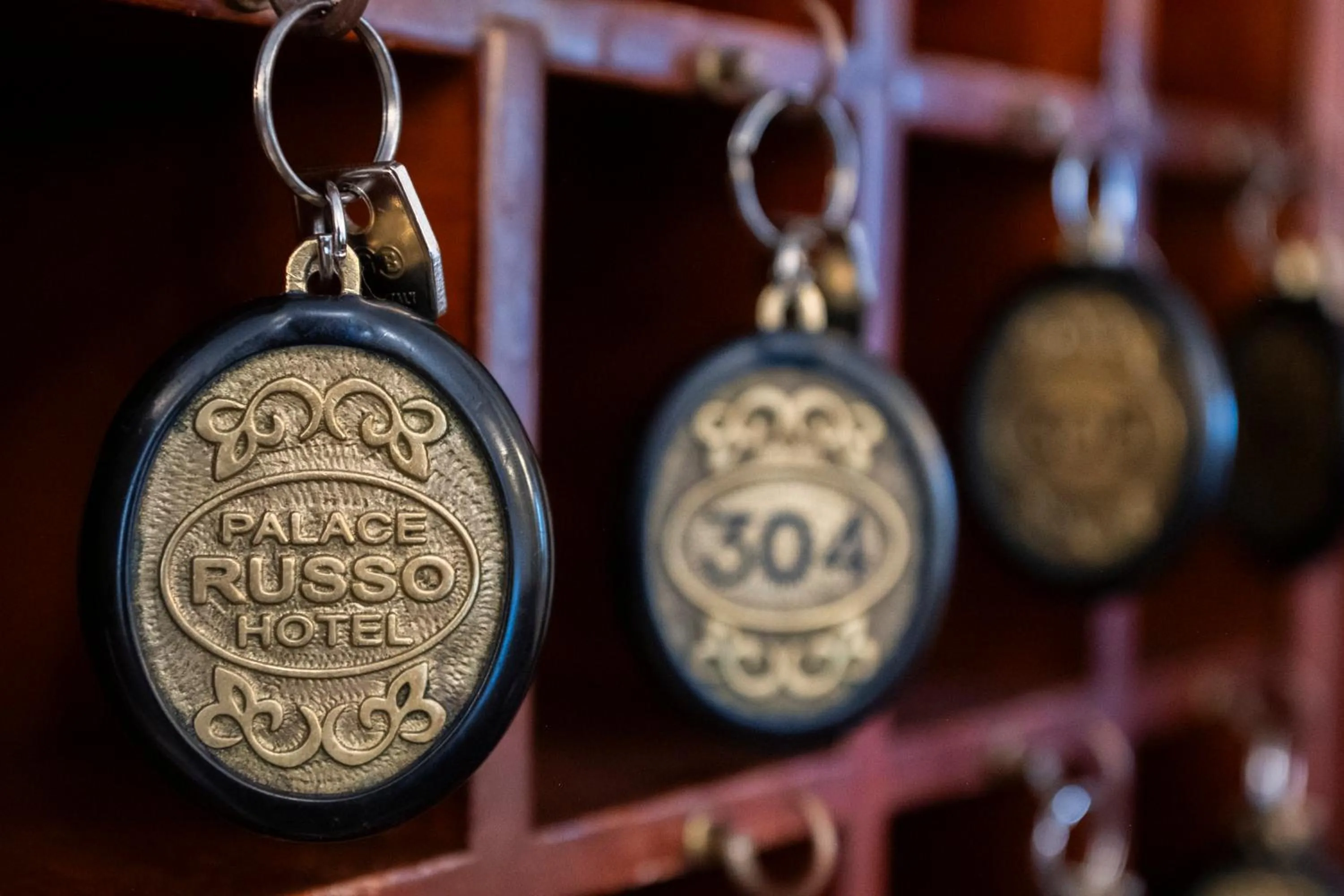 Logo/Certificate/Sign in Hotel Russo Palace