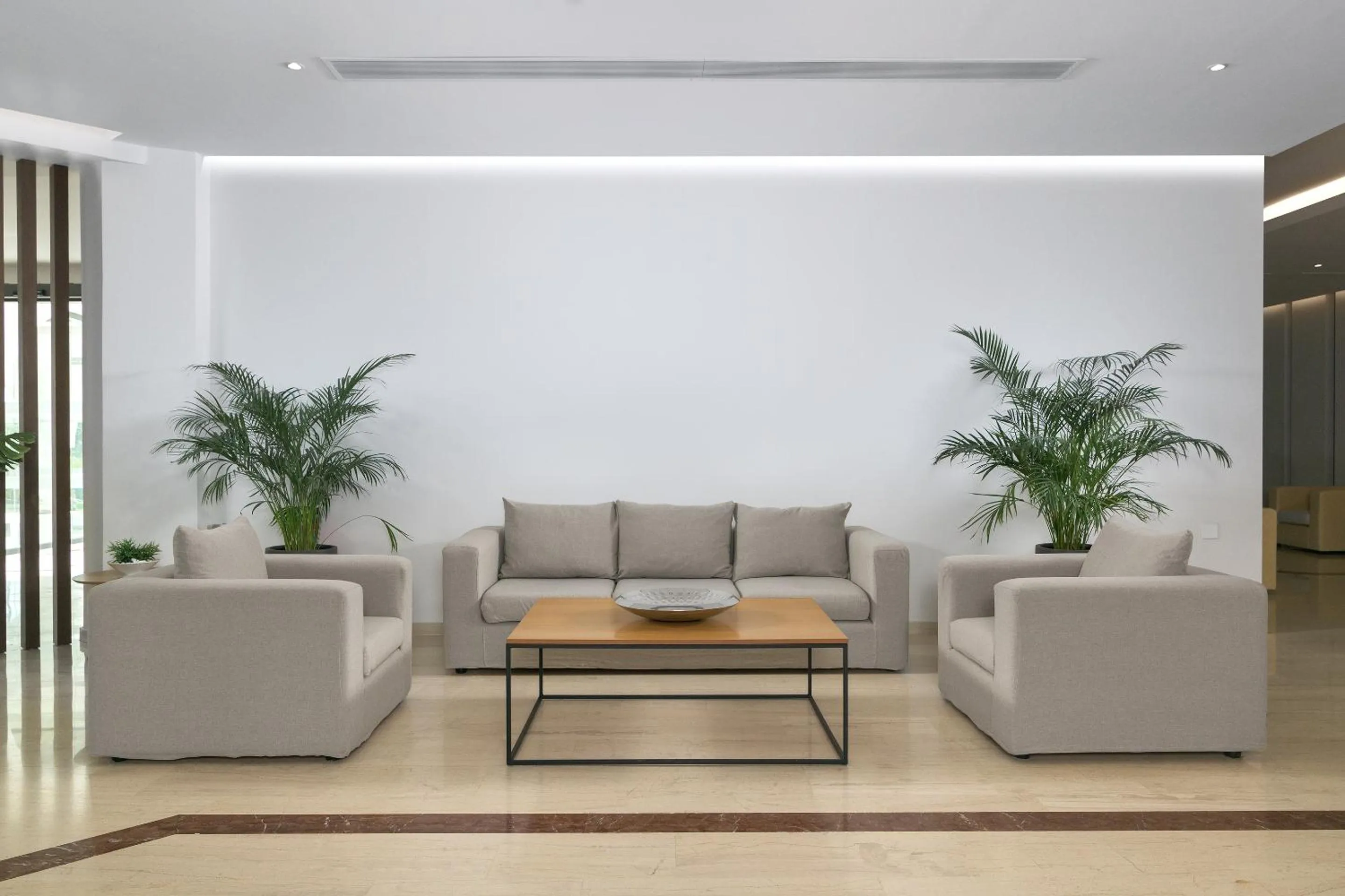 Living room in Hotel Niriides Beach