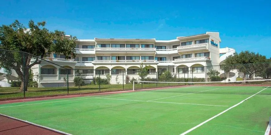 Tennis court in Hotel Niriides Beach
