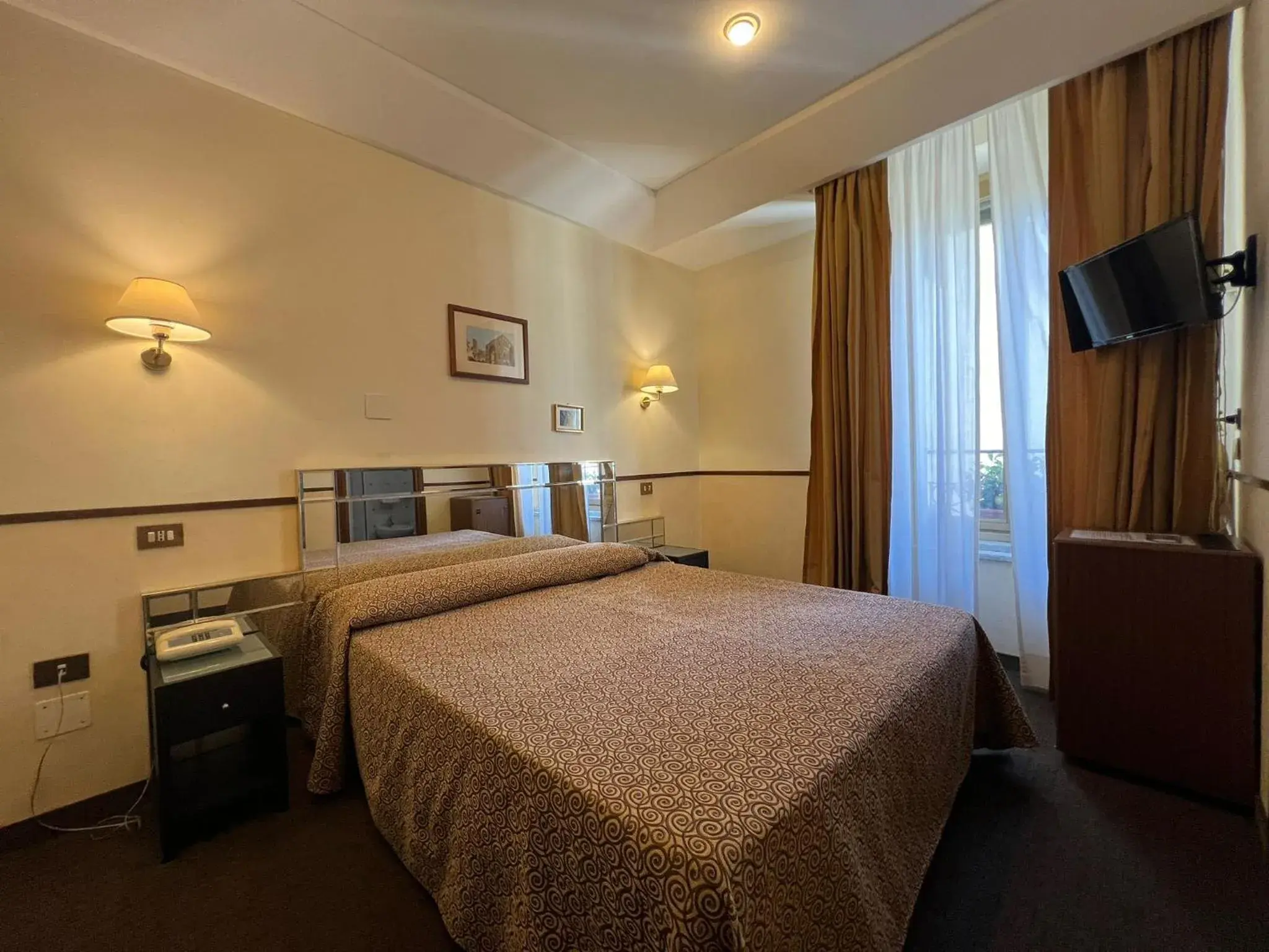 Bed in Hotel Garda Bed in Hotel Garda