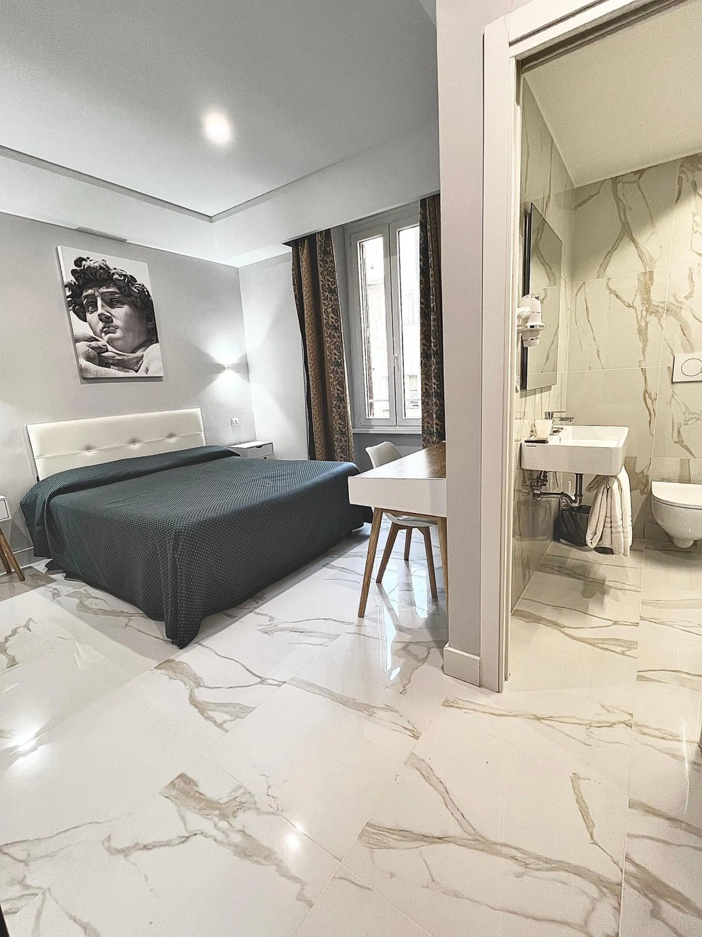 Bedroom, Bed in Hotel Garda