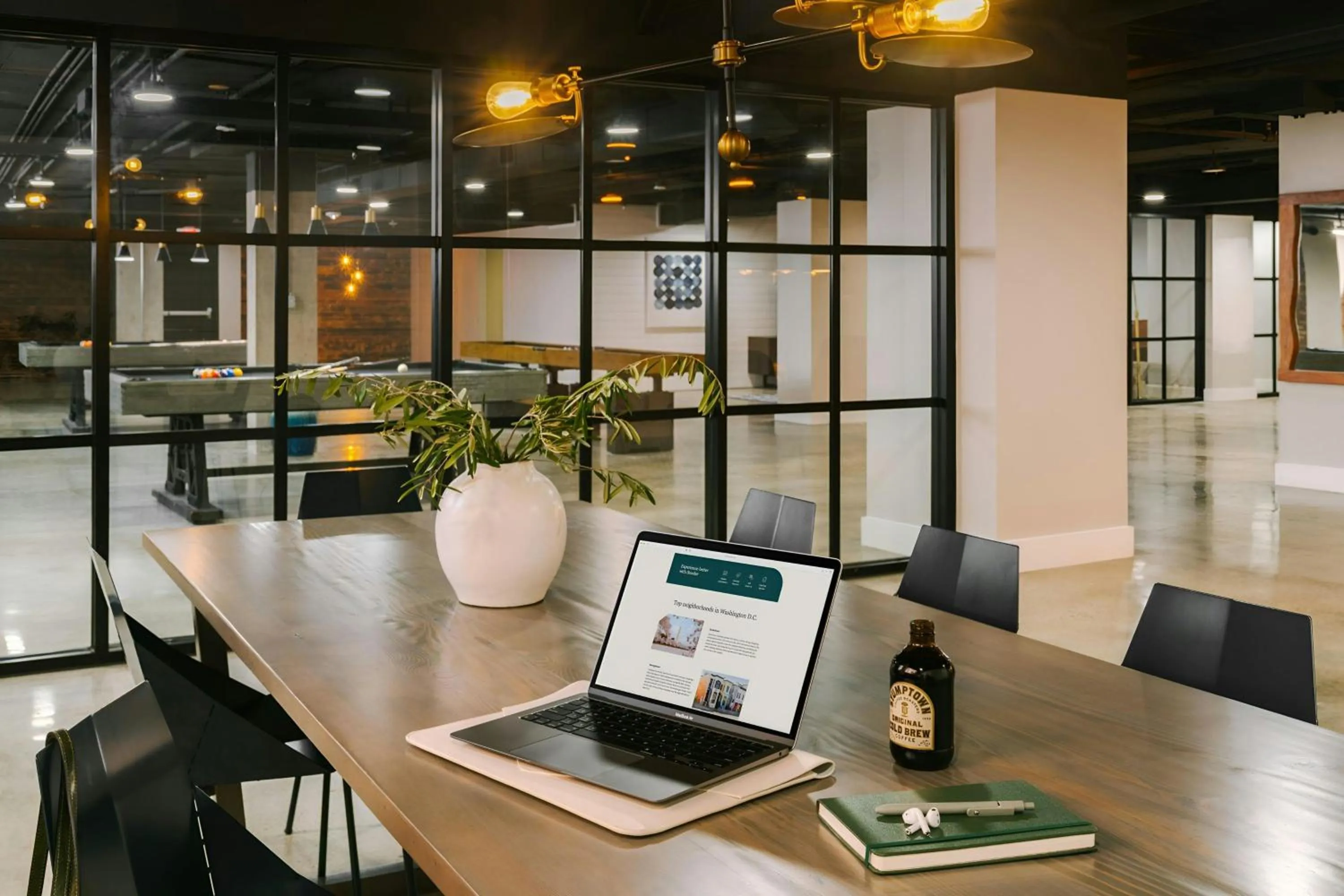 Lobby or reception in Sonder by Marriott Bonvoy Georgetown C&O Apartments Georgetown