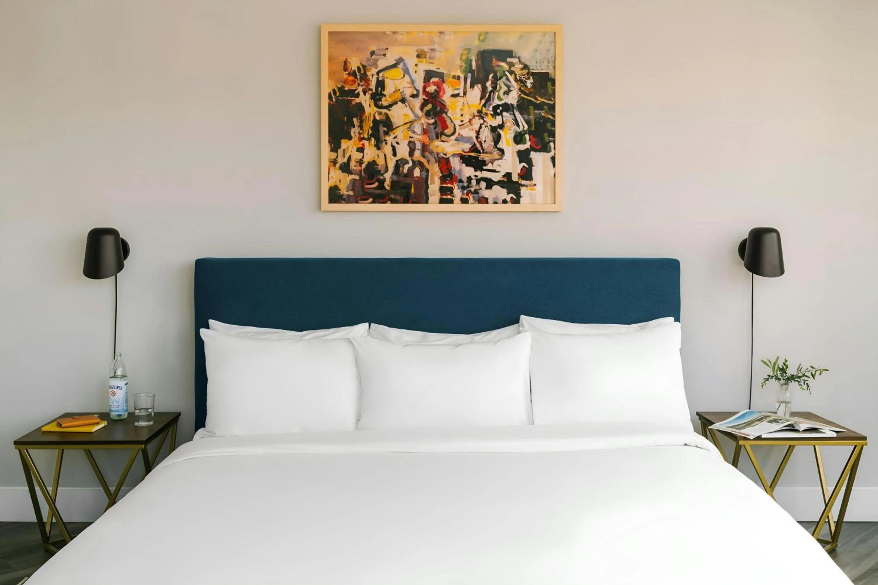 Bedroom, Bed in Sonder by Marriott Bonvoy Georgetown C&O Apartments Georgetown