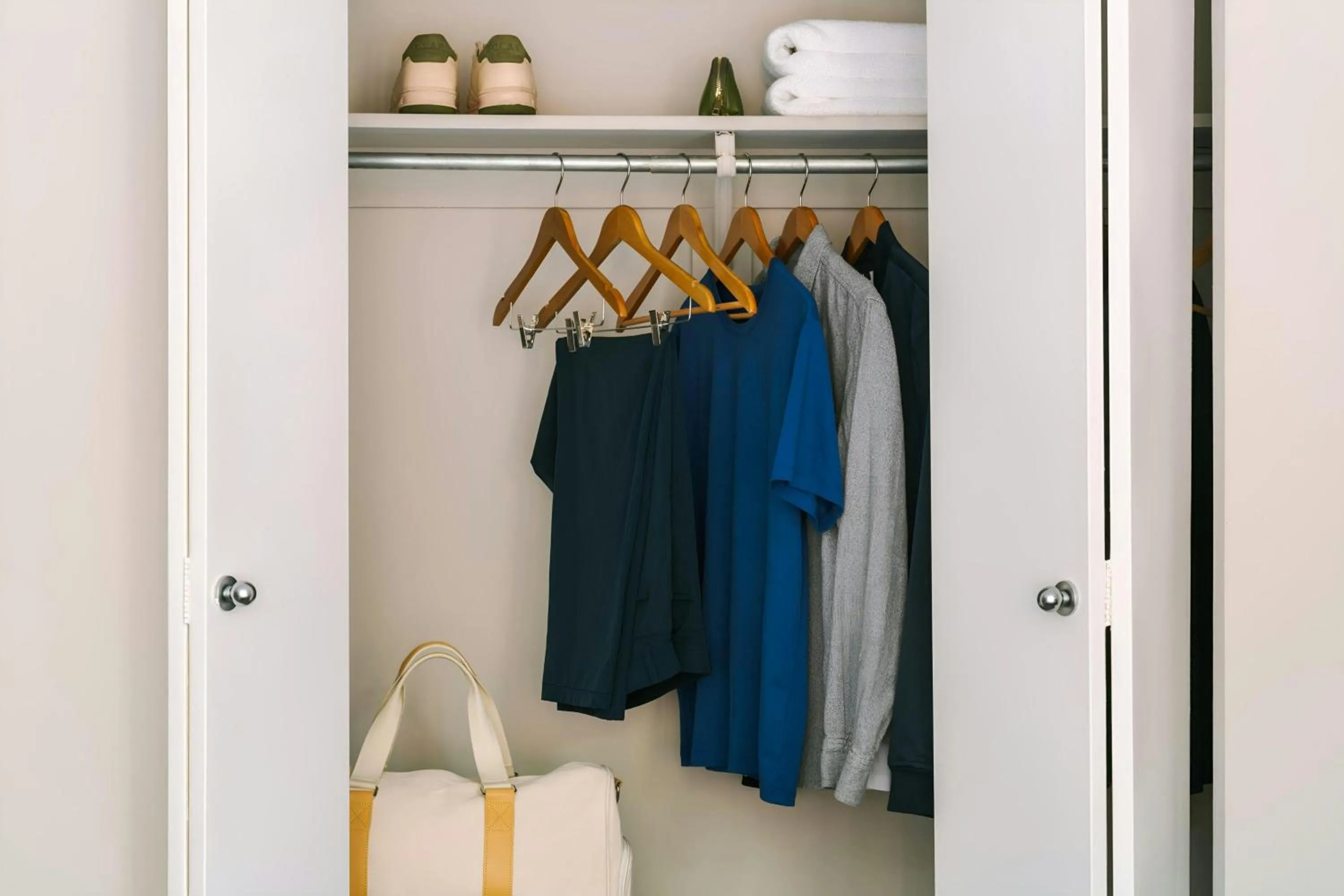 Photo of the whole room in Sonder by Marriott Bonvoy Georgetown C&O Apartments Georgetown