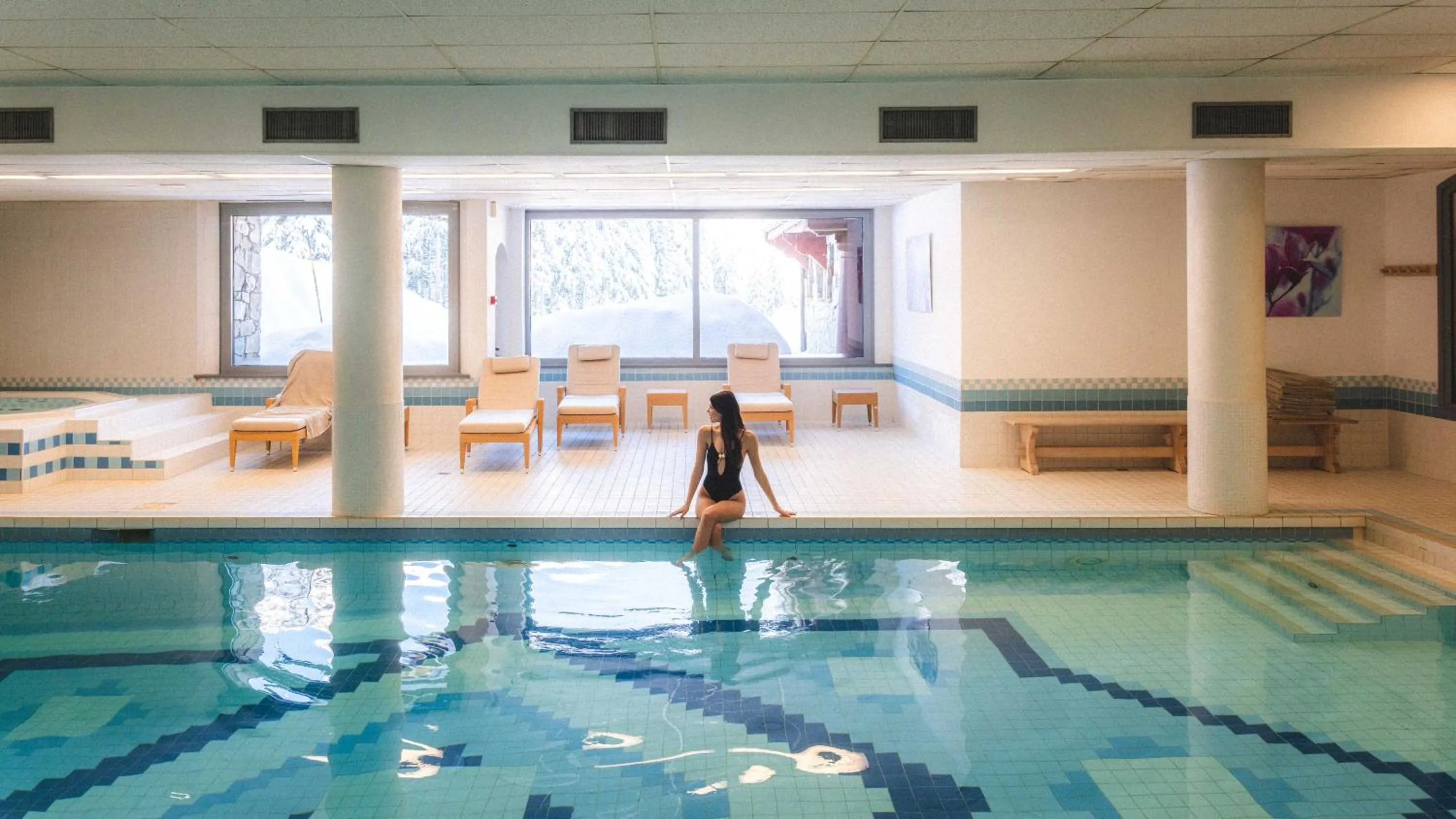 Swimming pool in Hotel Carlina