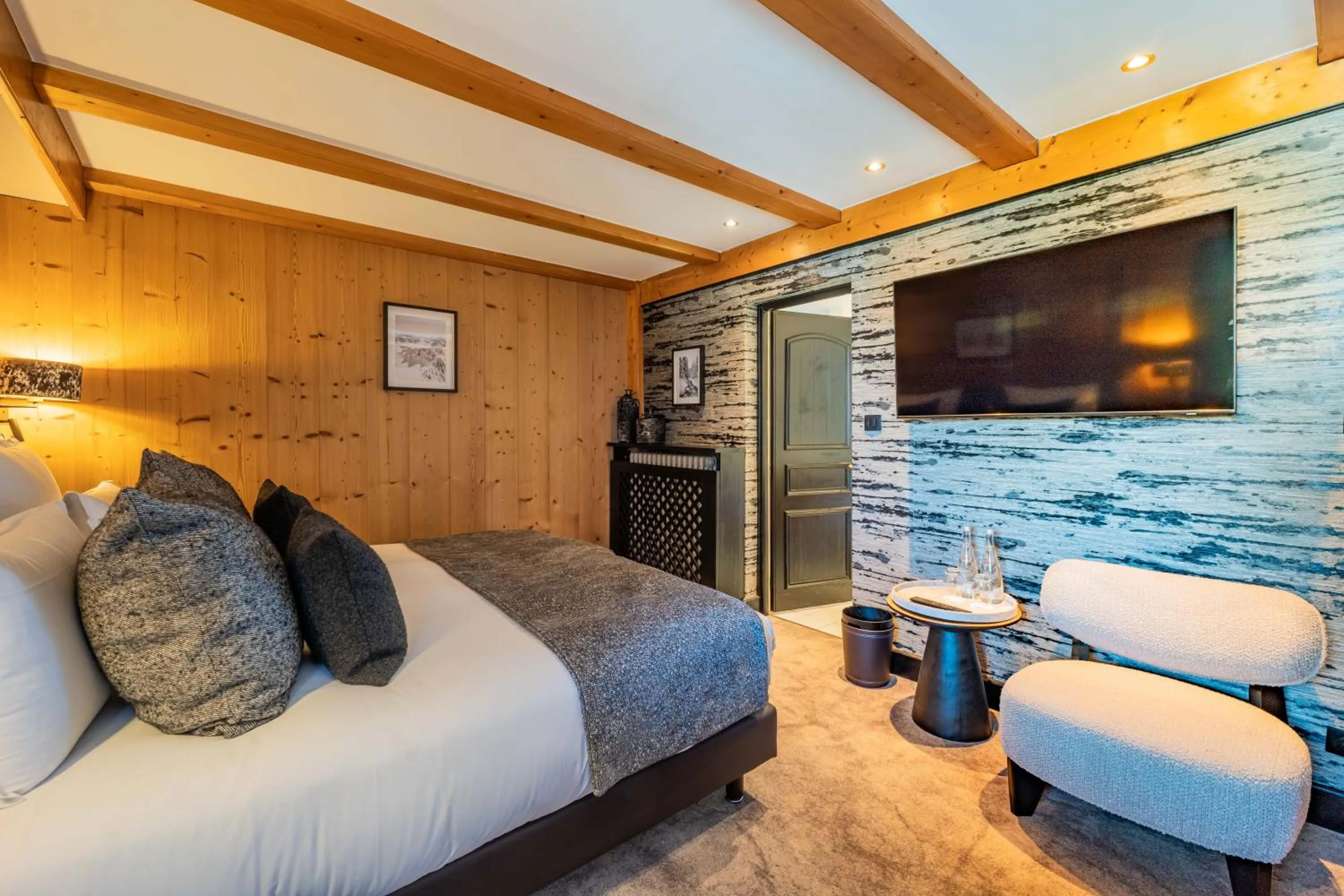 Photo of the whole room in Hotel Carlina