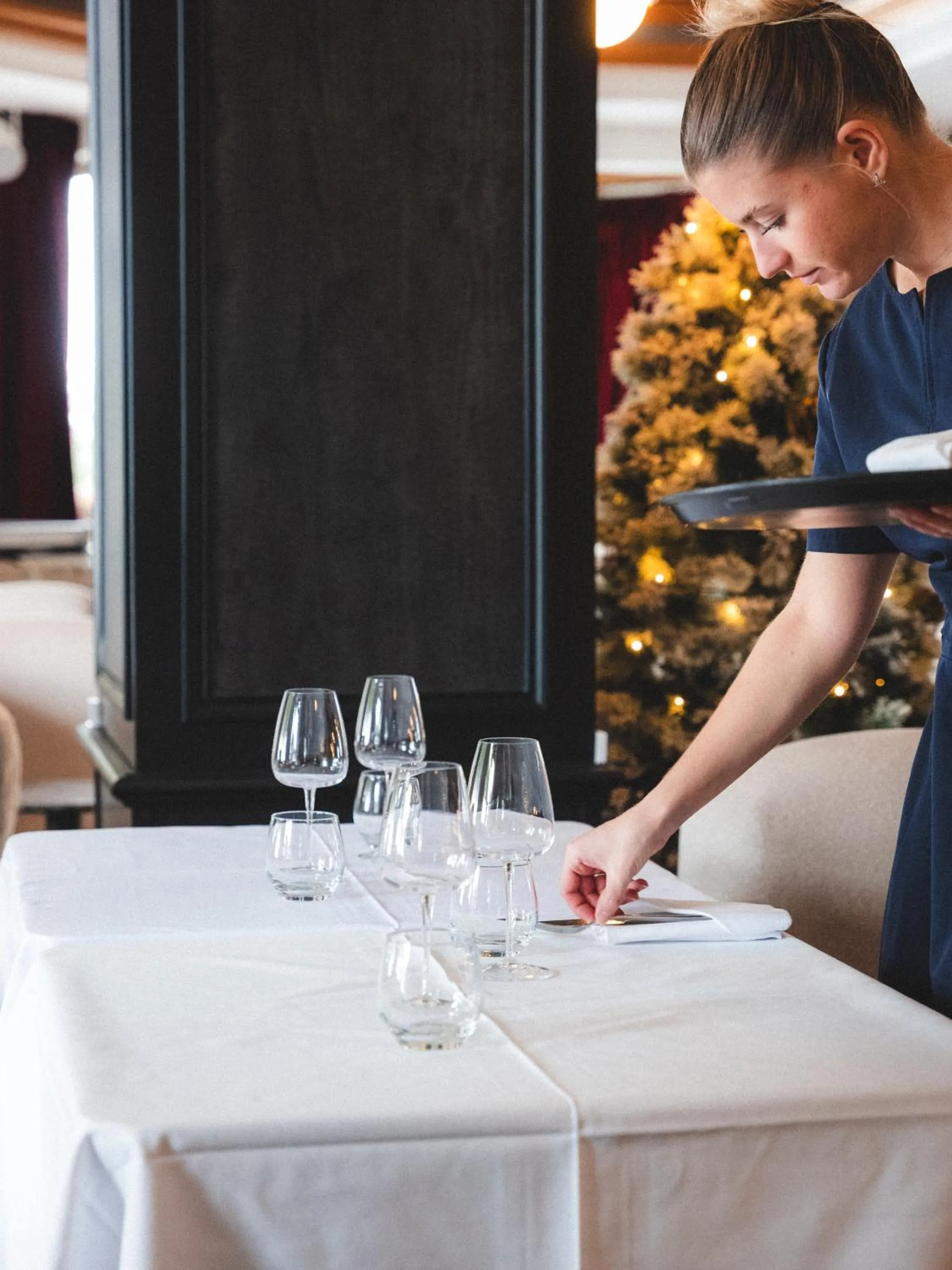 Restaurant/places to eat in Hotel Carlina