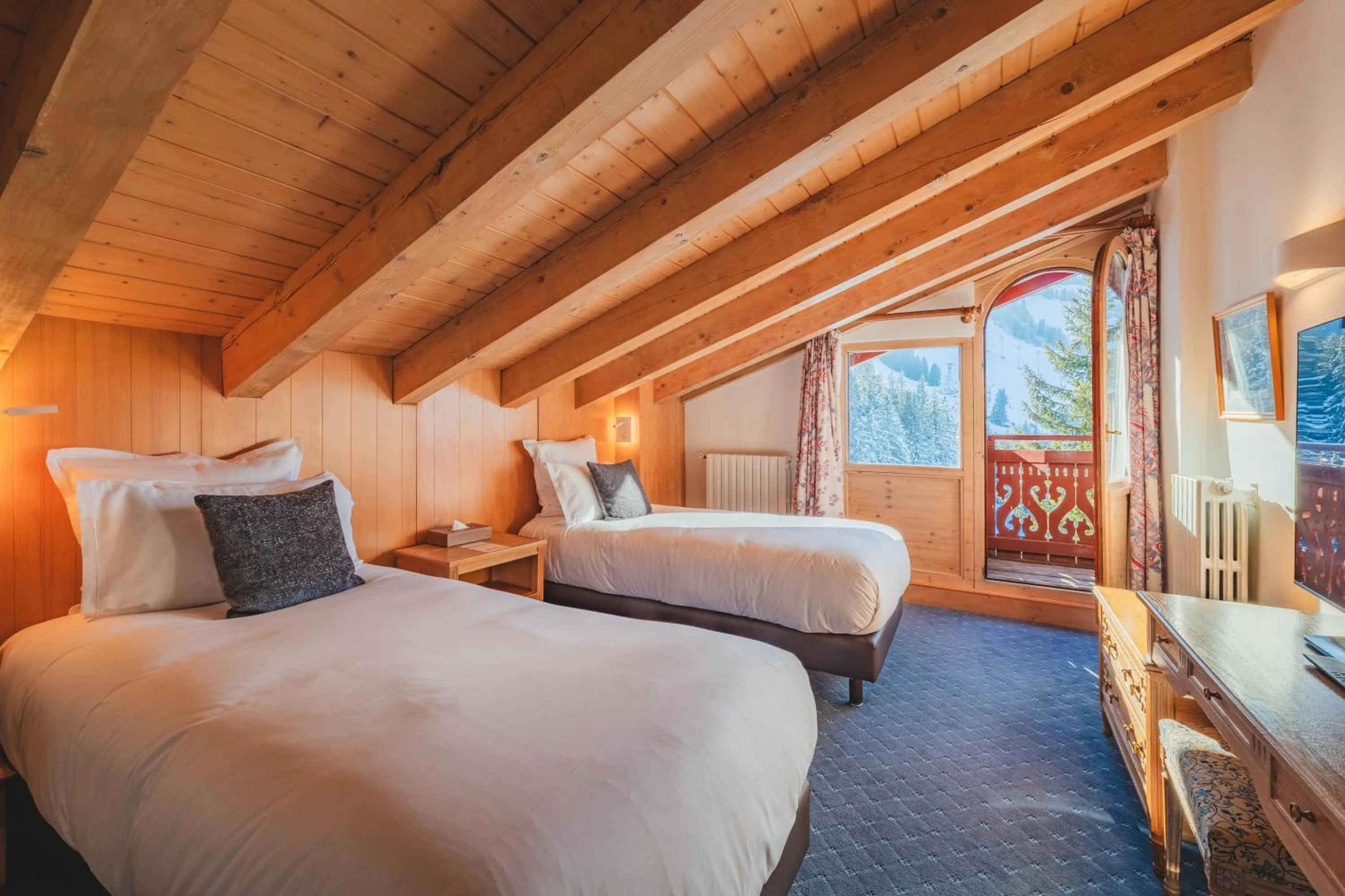 Bed in Hotel Carlina