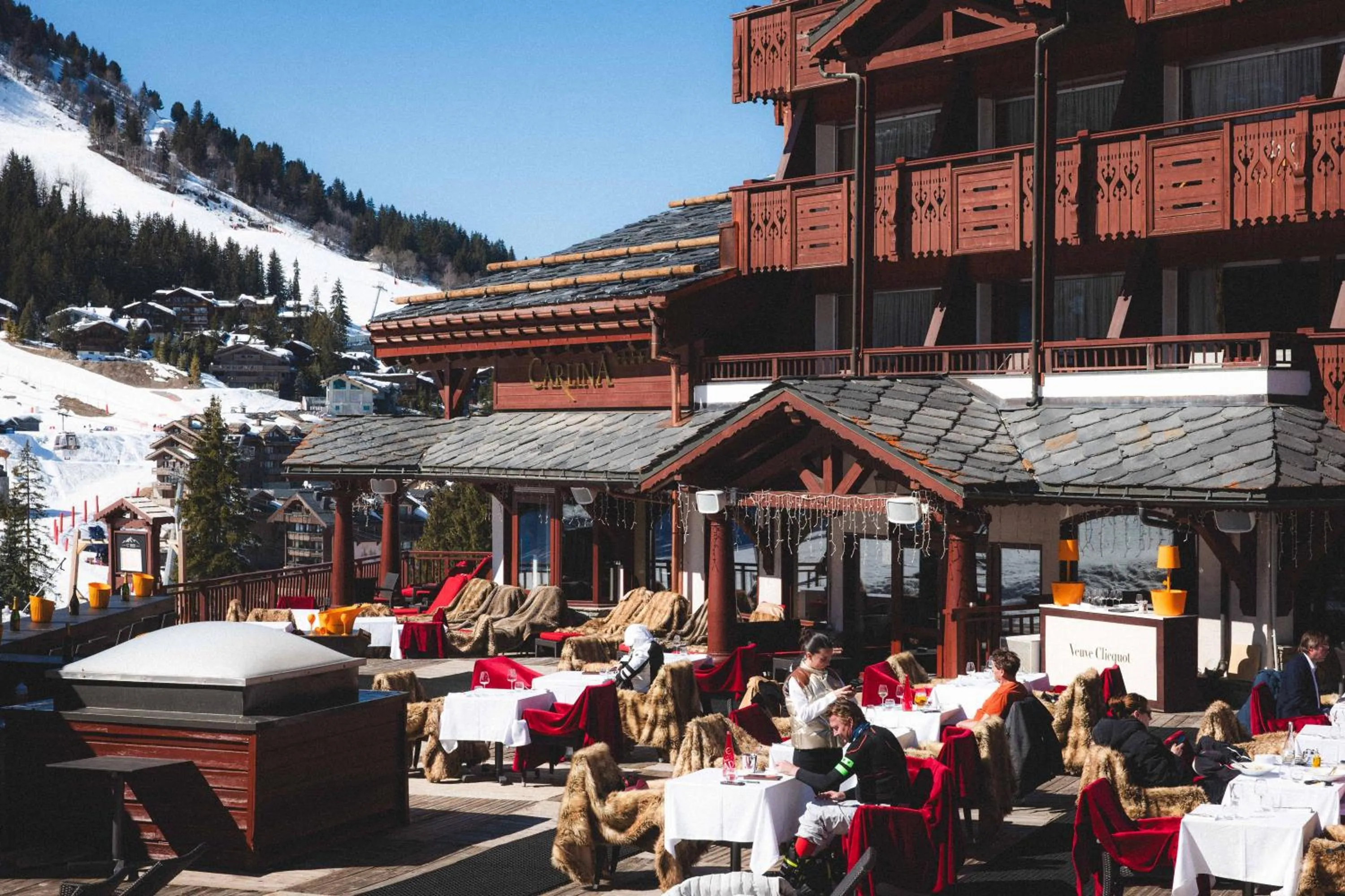 Patio in Hotel Carlina